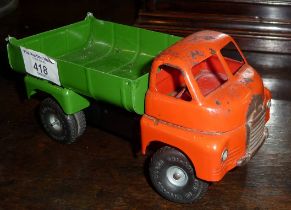 Vintage green and red Triang tinplate tipper lorry with two clockwork motors
