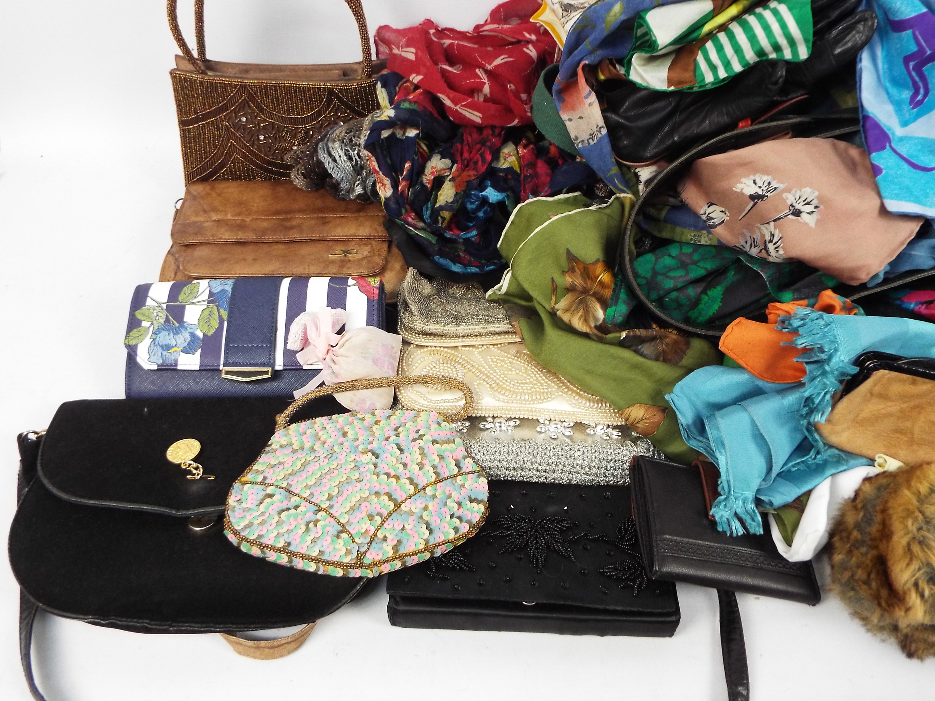 A collection of lady's fashion accessories to include handbags, purses, silk scarves, - Image 2 of 4