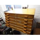 A handyman's chest of six drawers containing a large quantity of tools,