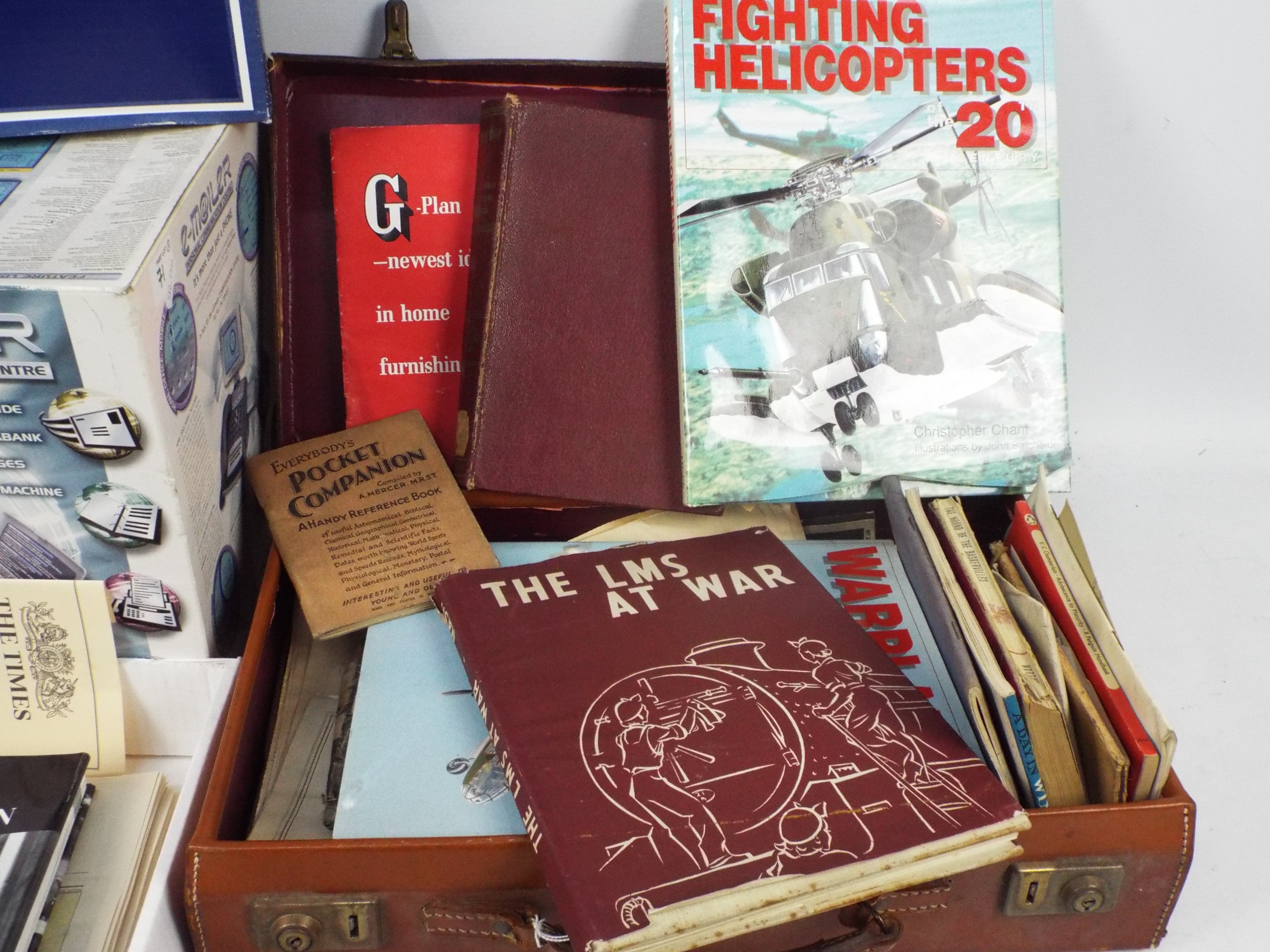 A mixed lot to include vintage sheet music, military related publications, various ephemera, - Image 3 of 4