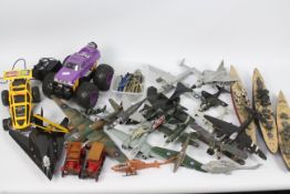 Airfix, Radio Shack, Other - 24 x plastic built model kits to include, airplanes, ships,