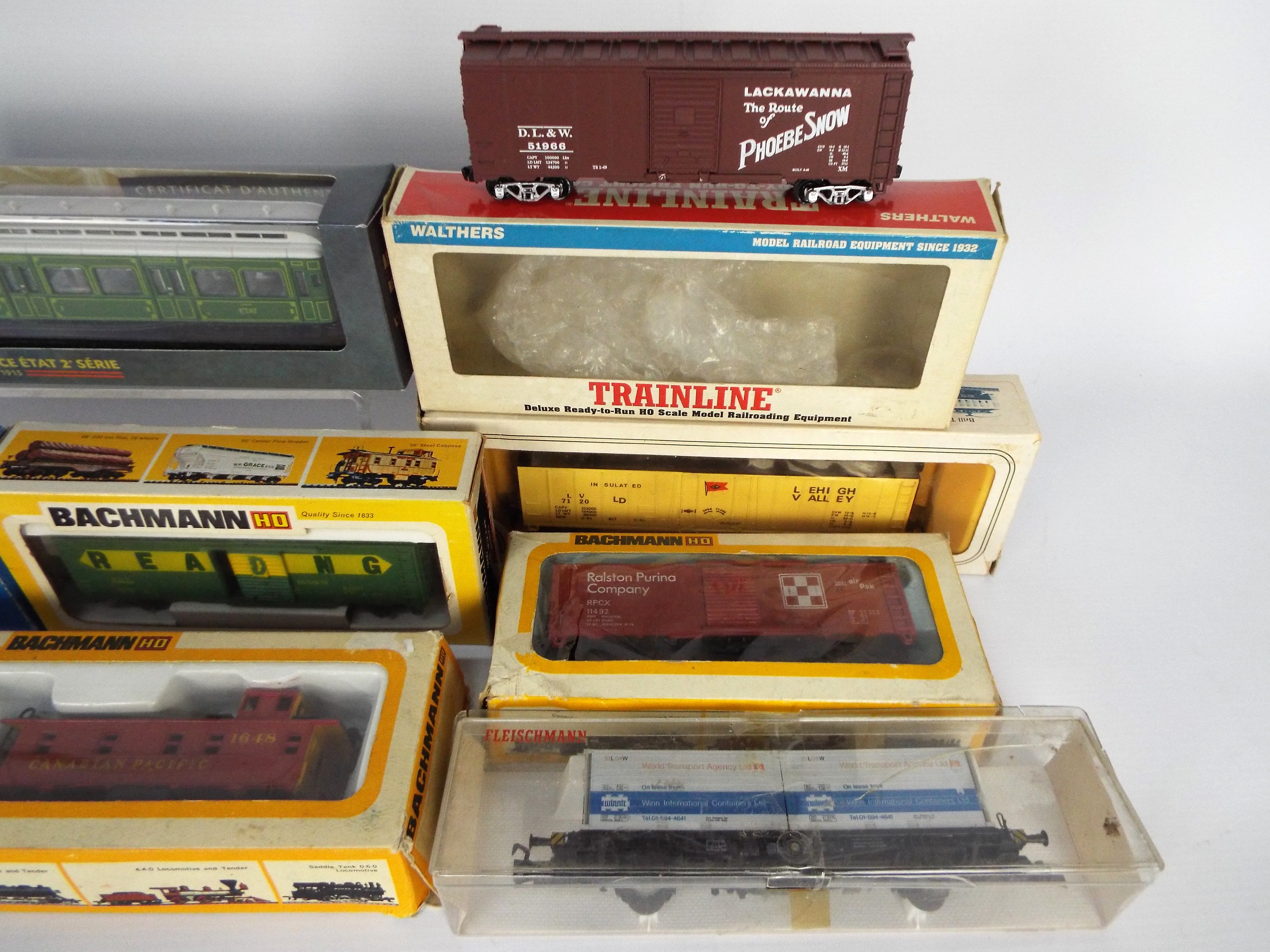 Bachmann - Fleischmann - Walthers - AHM - 9 x boxed HO gauge models including # 18601 Union Pacific - Image 3 of 3
