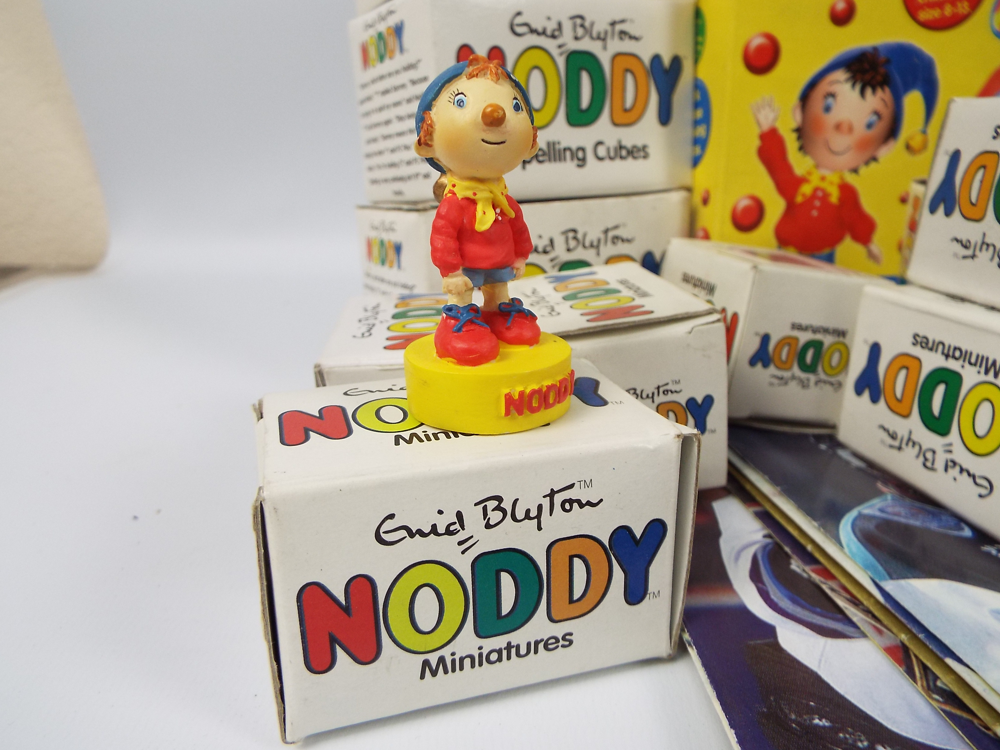 A collection of Noddy branded items to i - Image 3 of 5