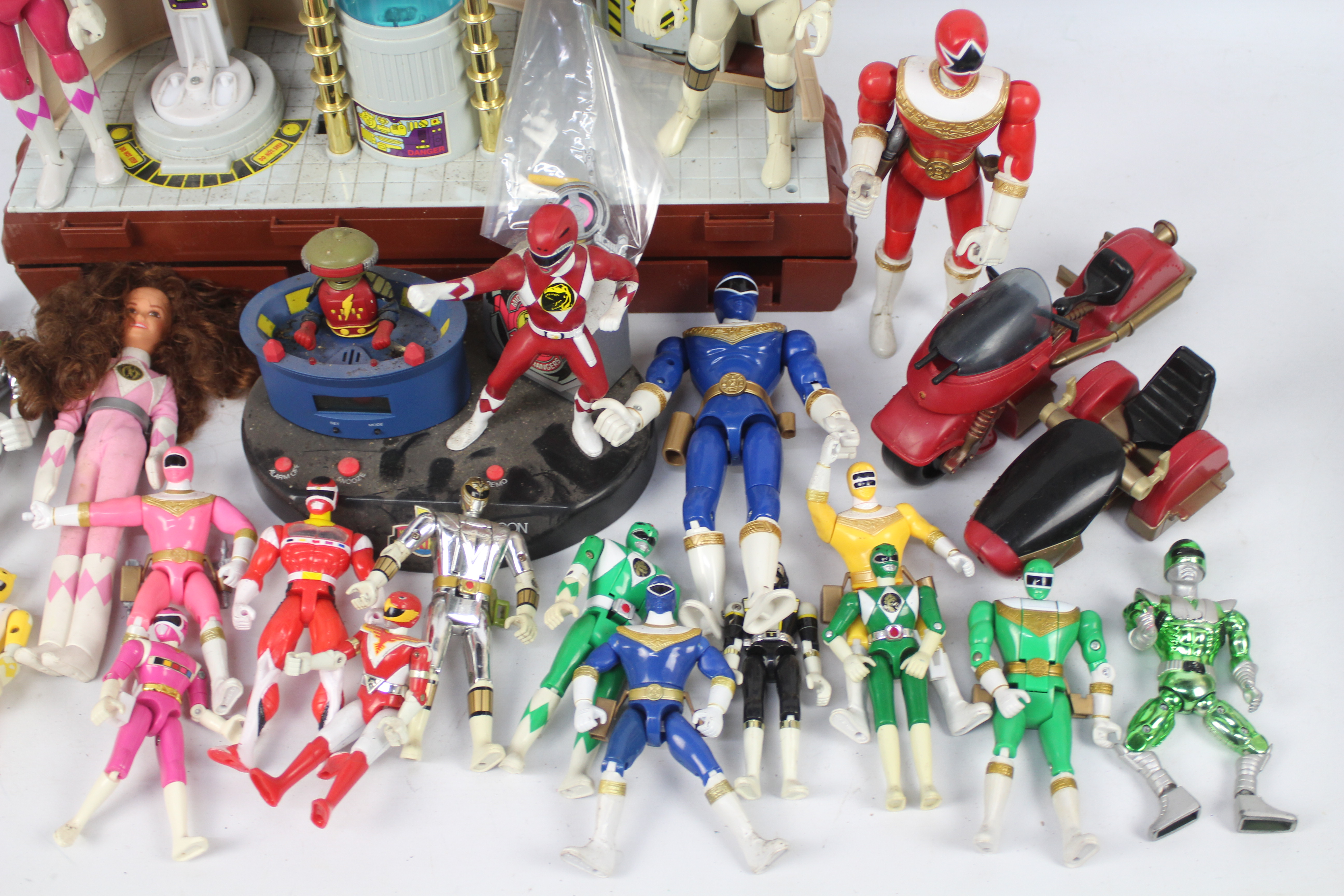 Power Rangers - Power Dome - Figures. A - Image 4 of 4