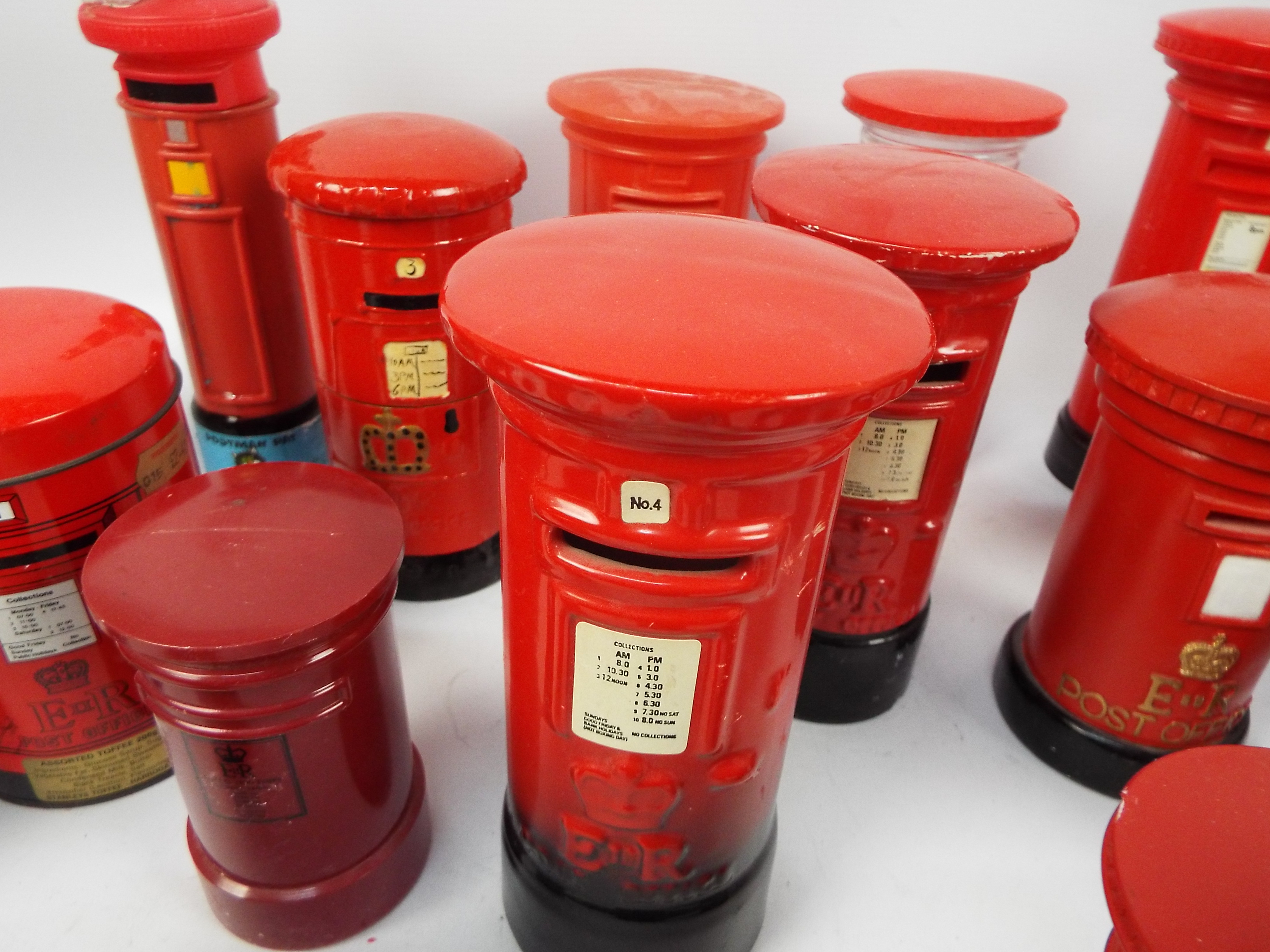 A collection of Post Office pillar box models and money banks to include ceramic and tin examples. - Image 4 of 4