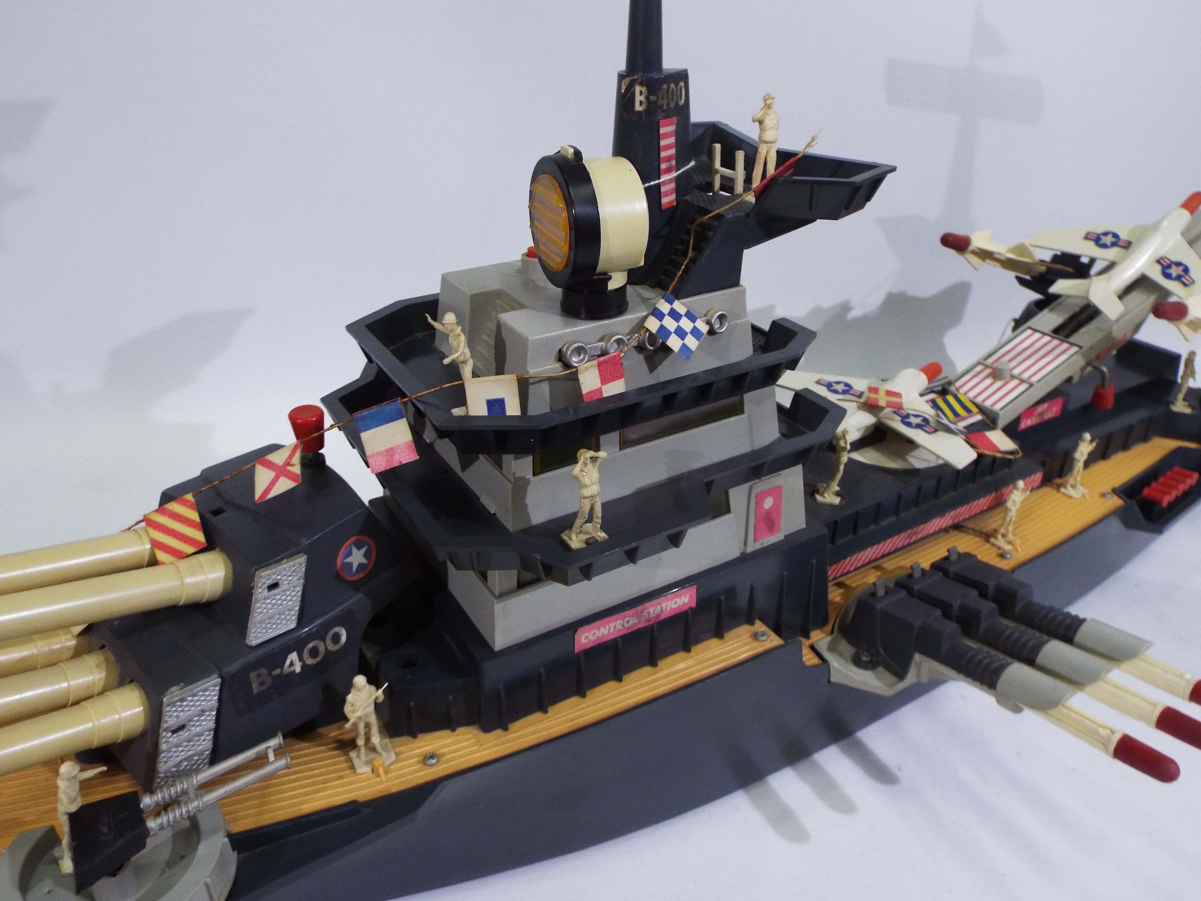 Topper Toys - An unboxed battery operated 'USS Battlewagon' from Topper Toys. - Image 3 of 4