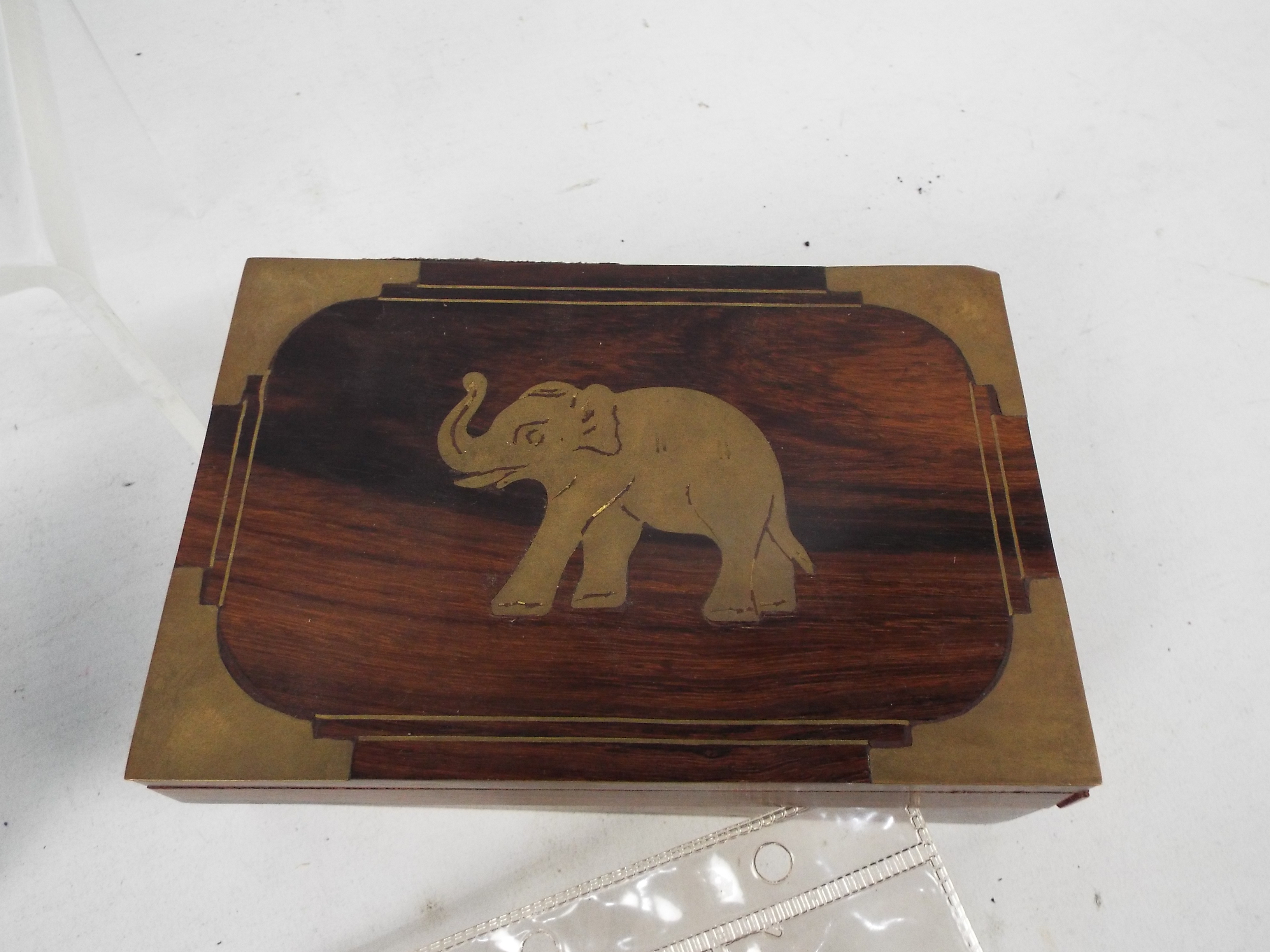 Lot to include glassware, trinket box, m - Image 8 of 8