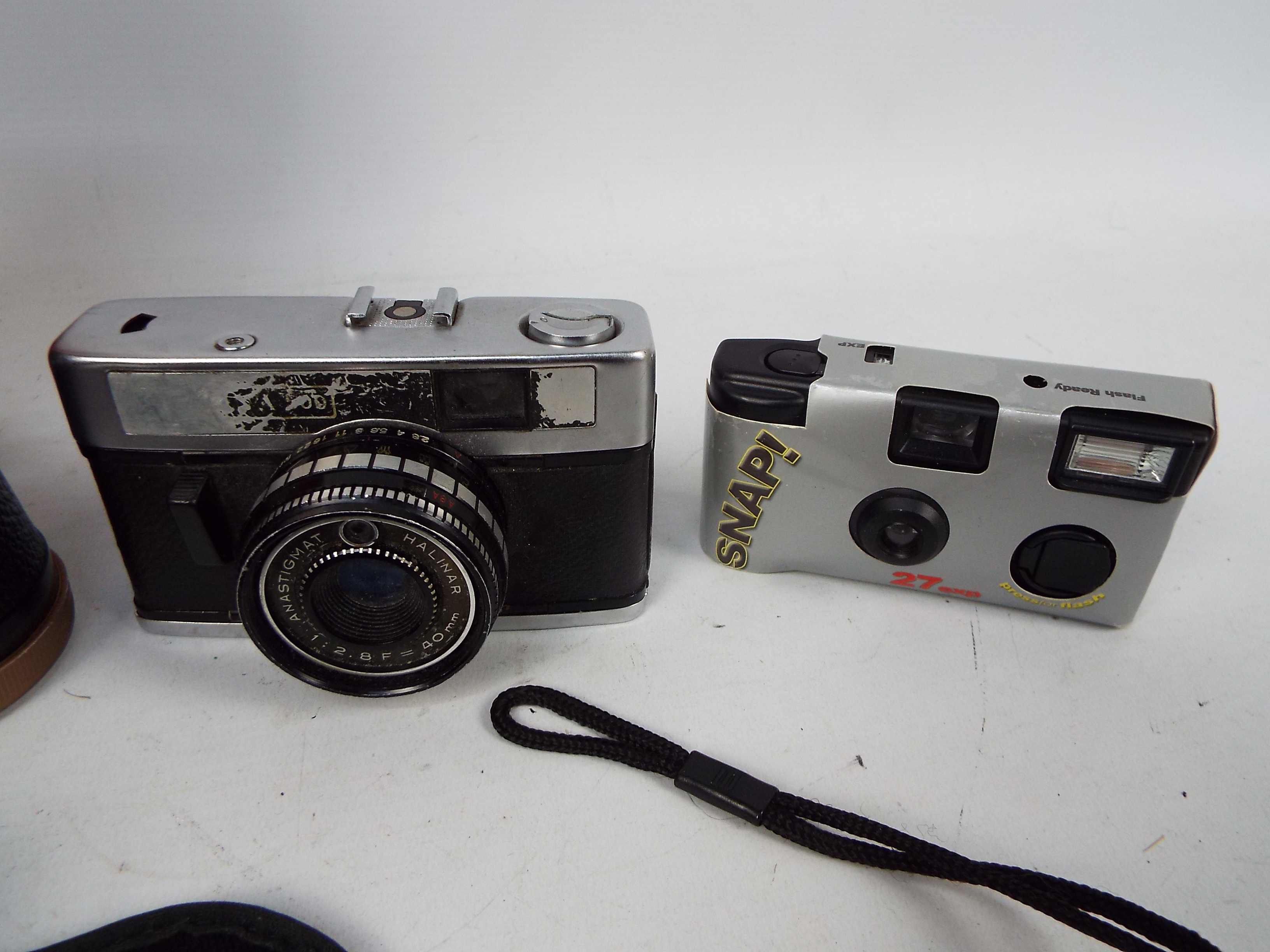 Photography - Lot to include a quantity of cameras including a Canon Sure Shot EX and a cased set - Image 3 of 4