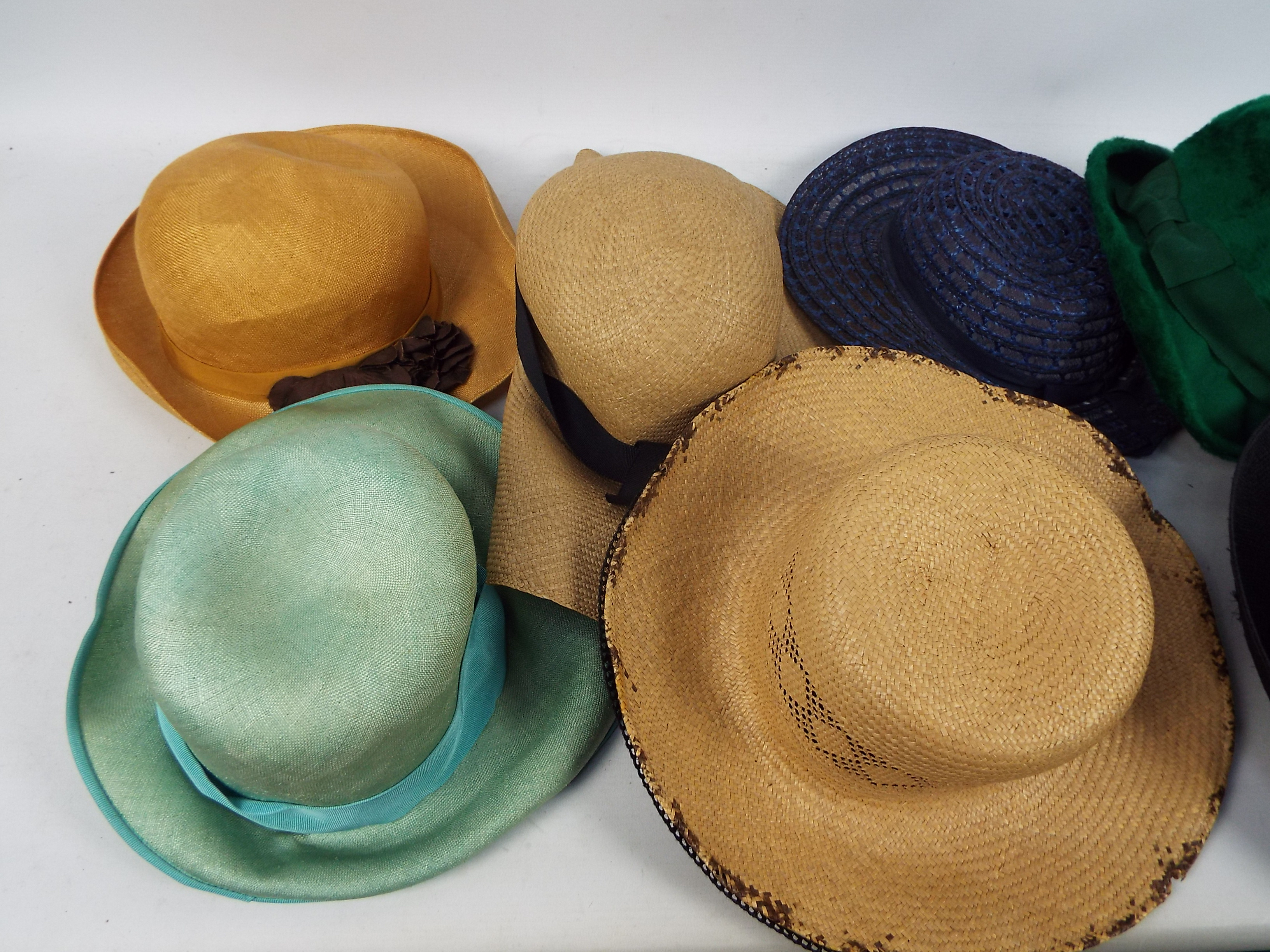 A collection of lady's hats. - Image 2 of 4