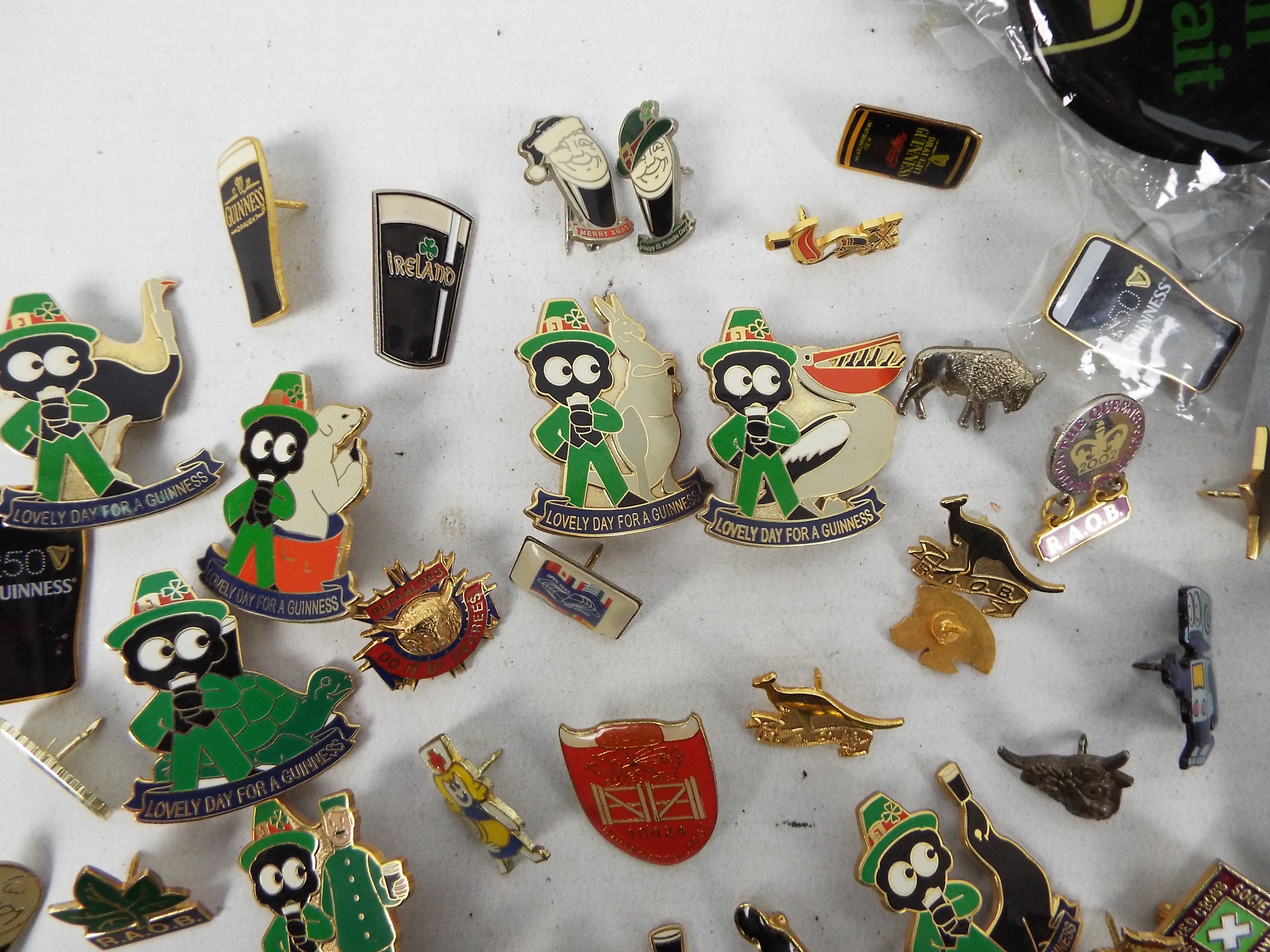 Guinness - A collection of pin badges, G - Image 4 of 7