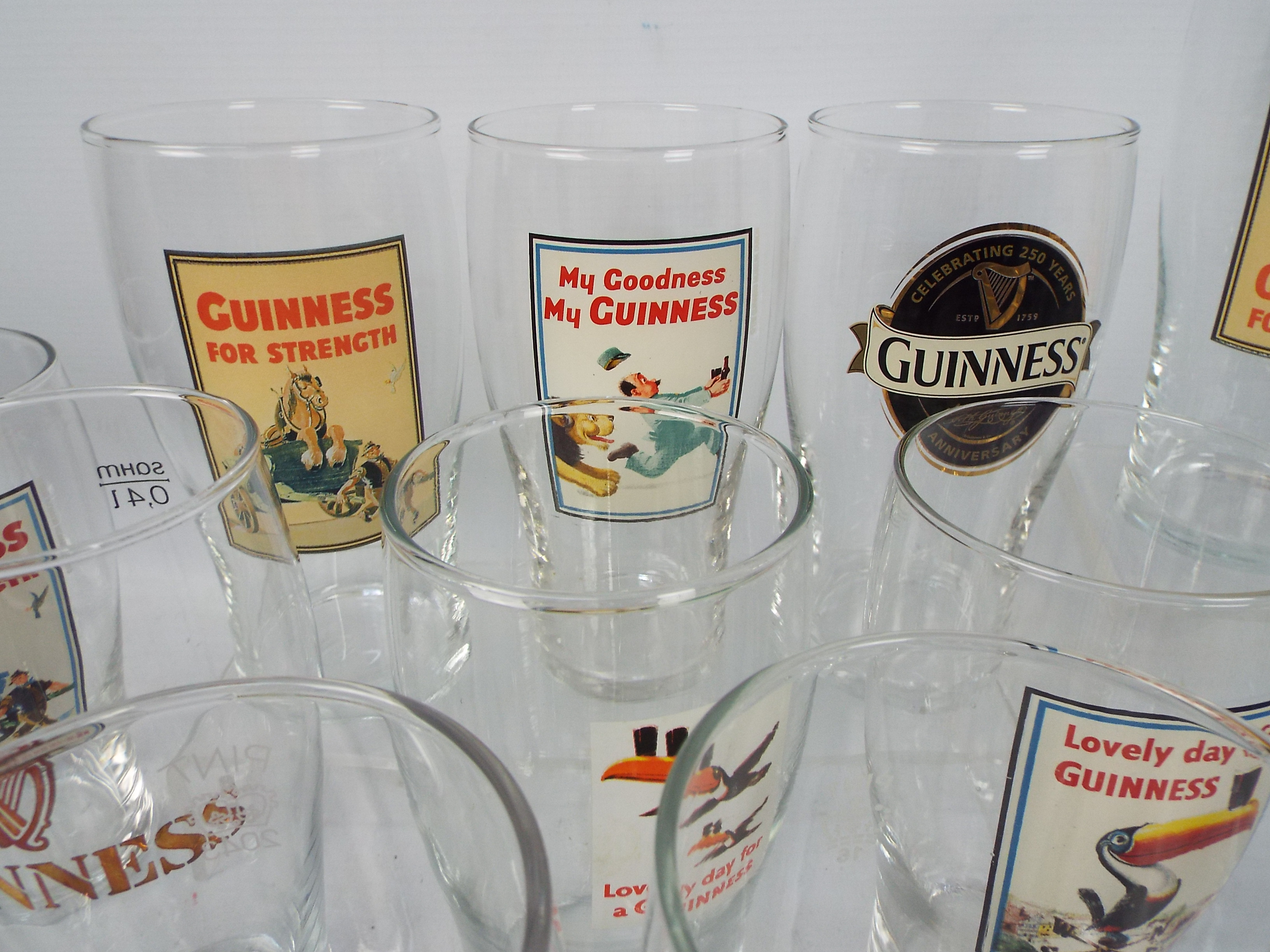 Guinness - A good collection of Guinness - Image 3 of 4