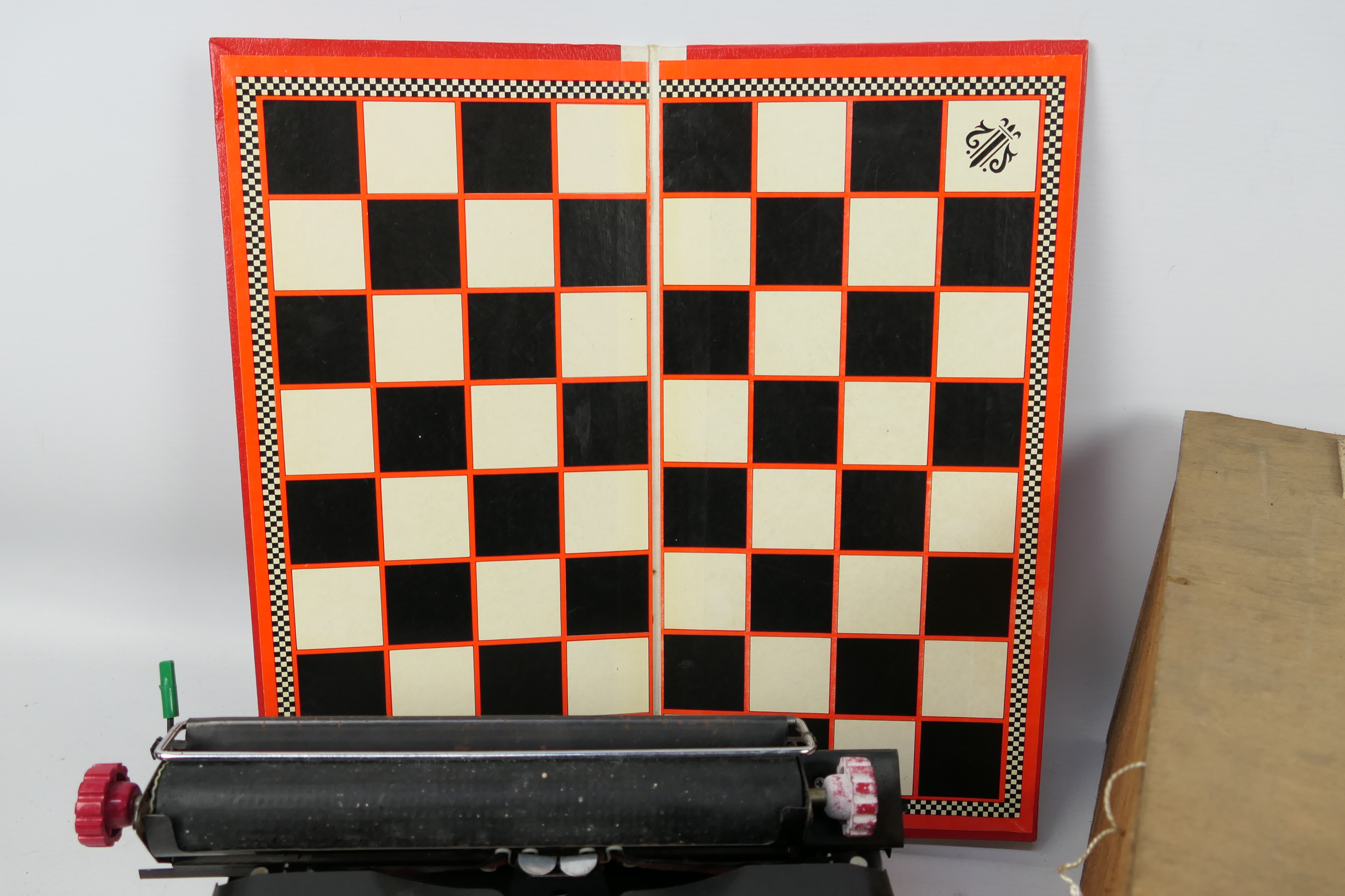 A Lilliput Mark IV typewriter contained in shipping crate and a folding chess board. - Image 3 of 3