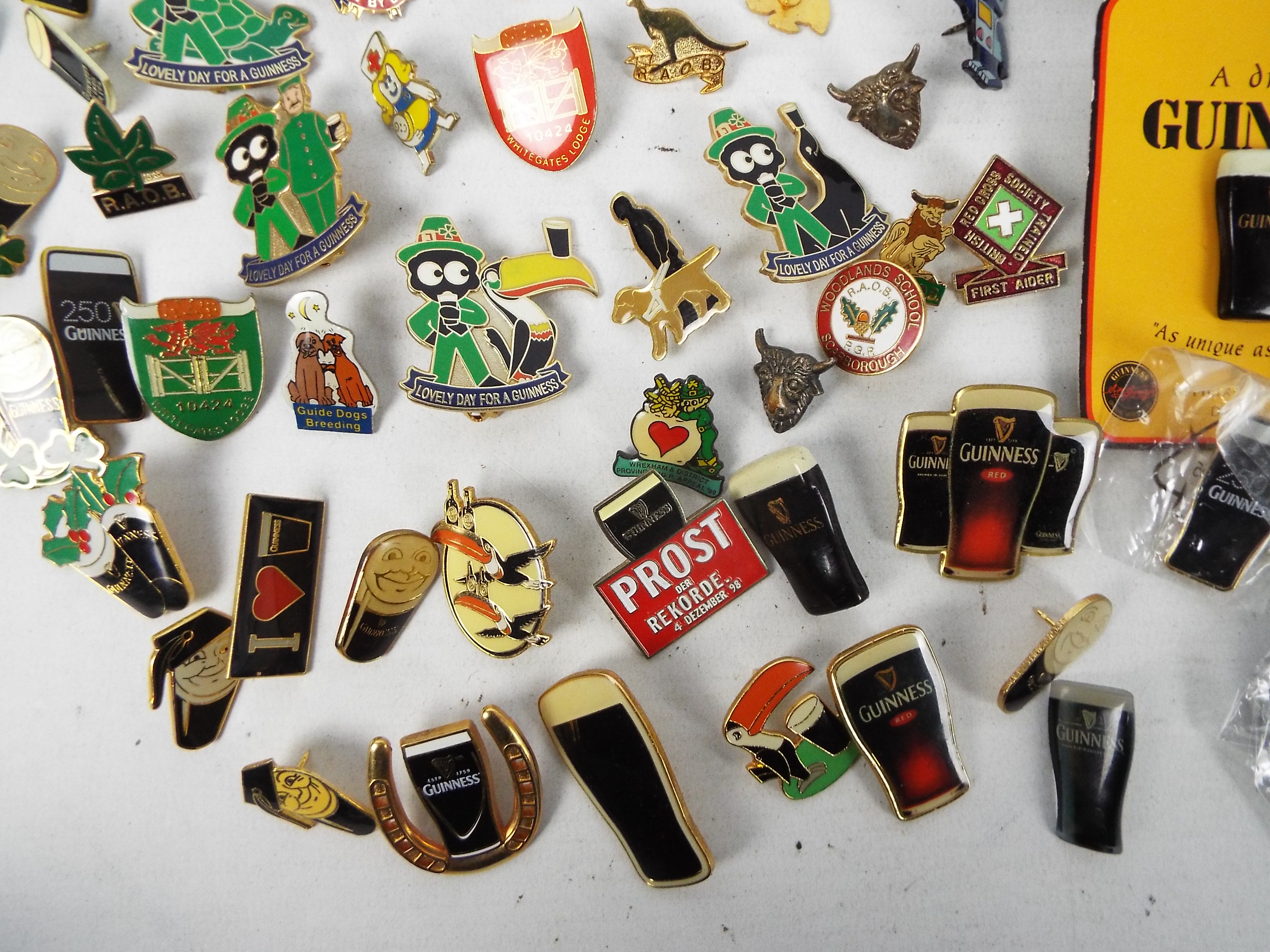 Guinness - A collection of pin badges, G - Image 2 of 7