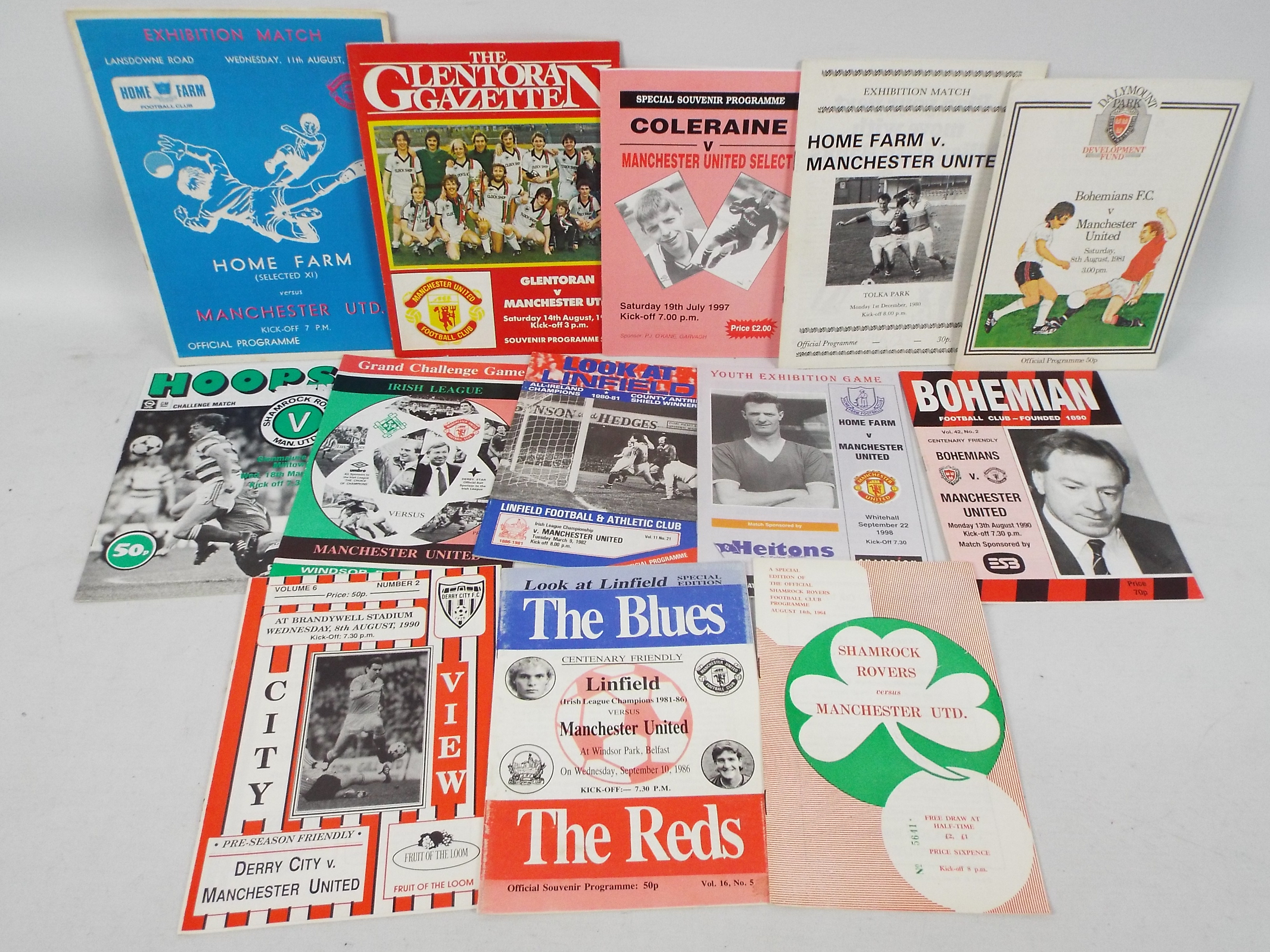 Football Programmes, Manchester United a