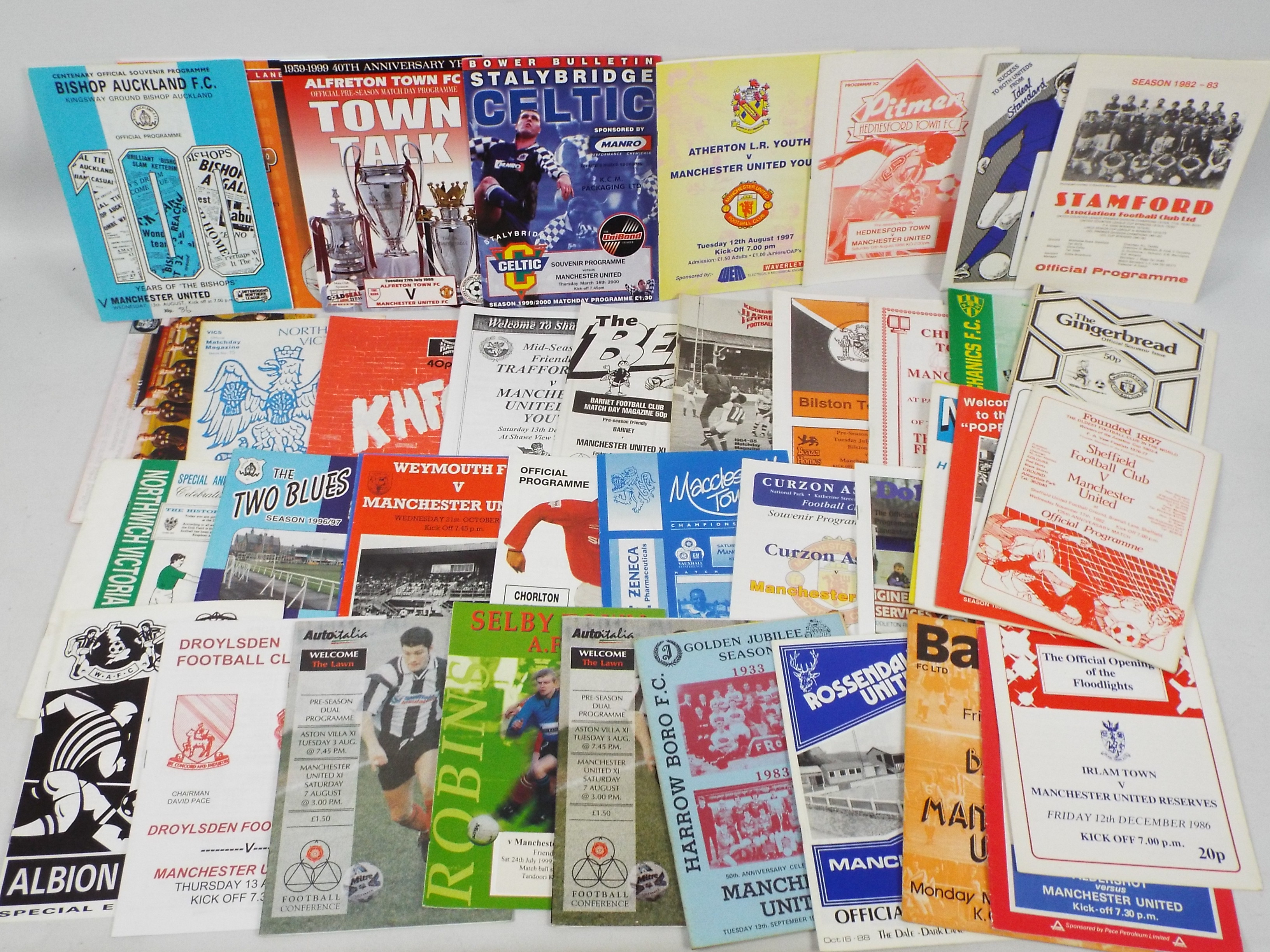 Football Programmes, Manchester United a