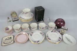 A collection of Royal Albert Horizons St