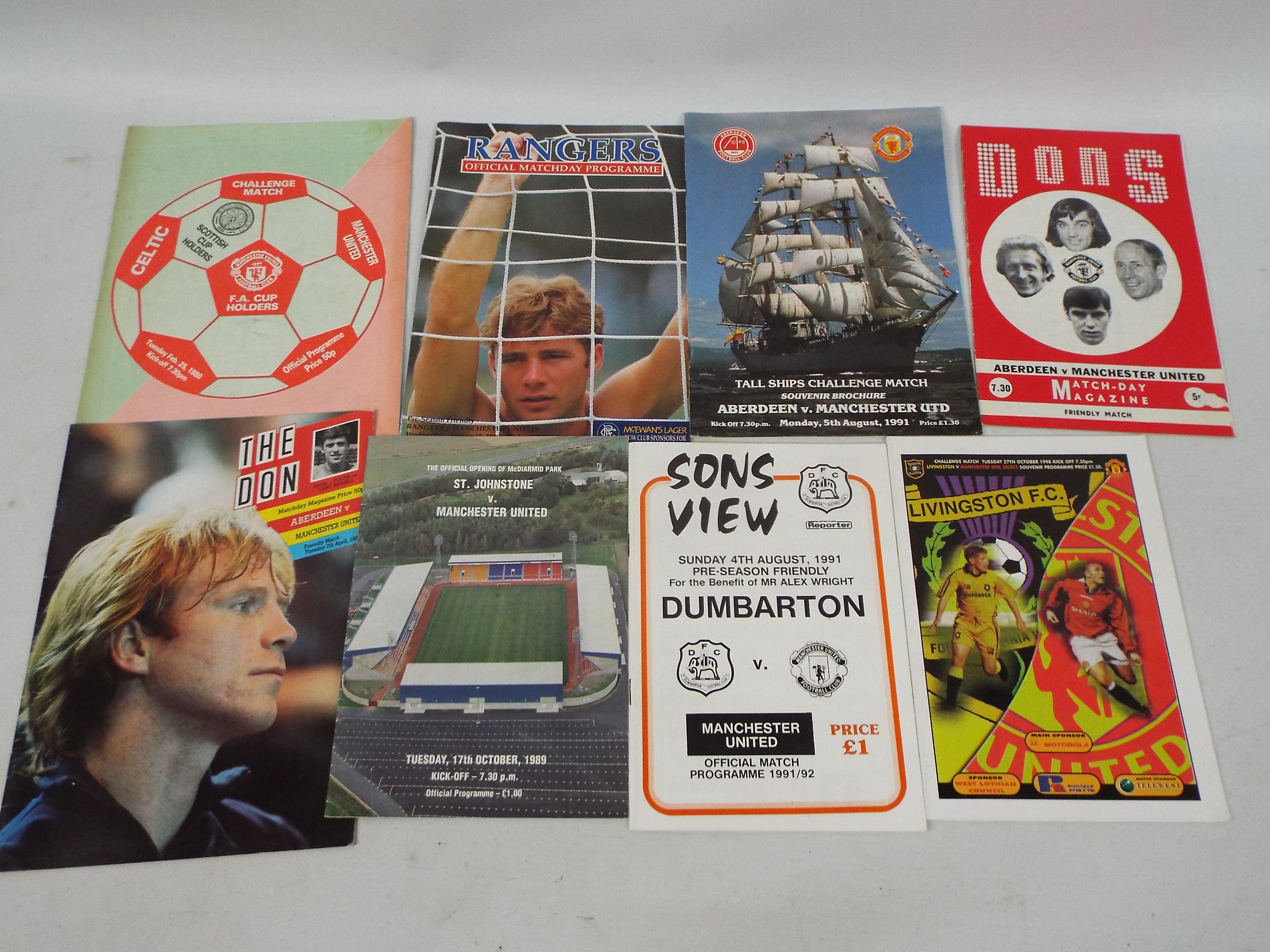 Football Programmes, Manchester United a