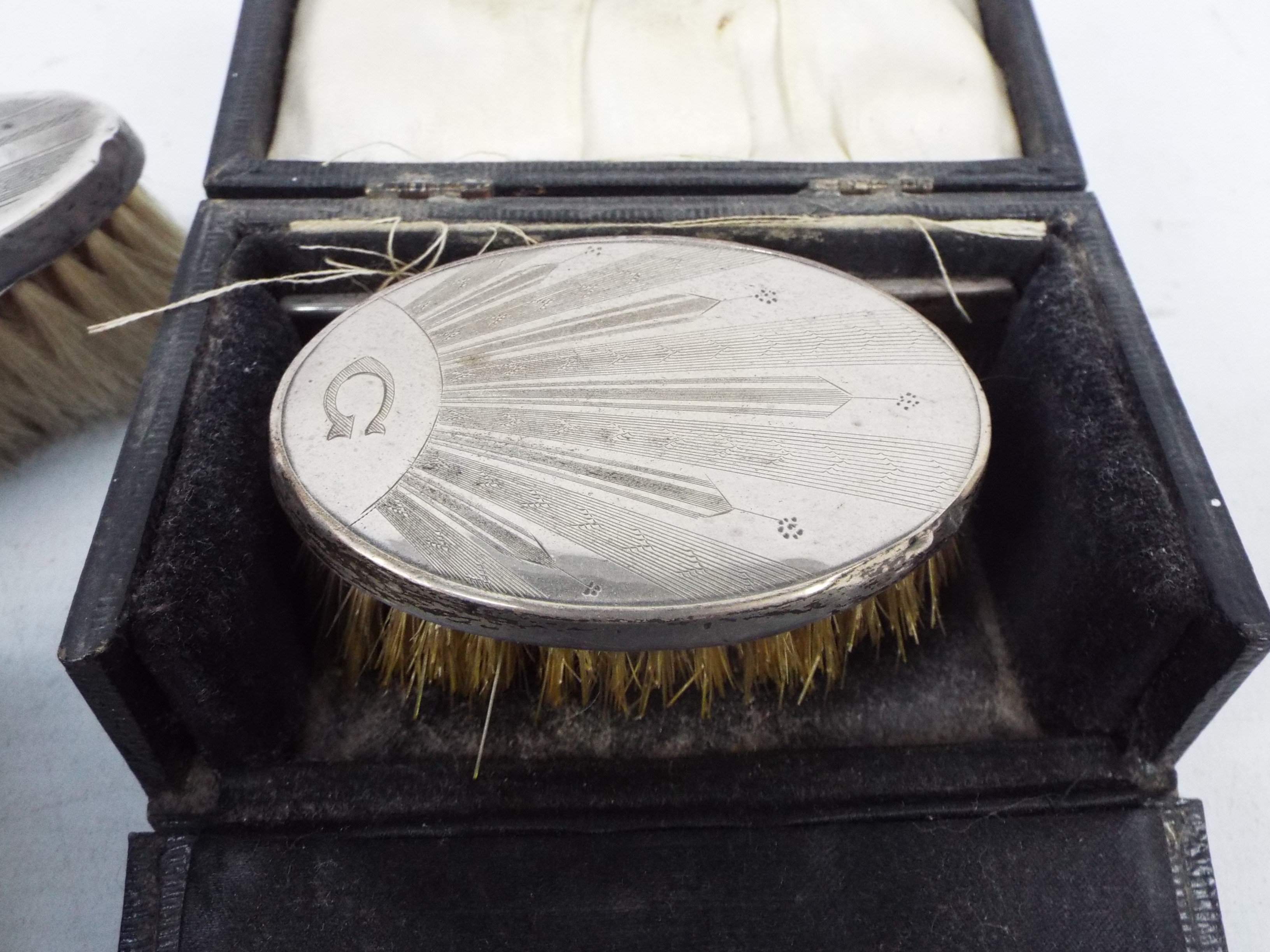 A collection of silver mounted dressing table items, - Image 4 of 8