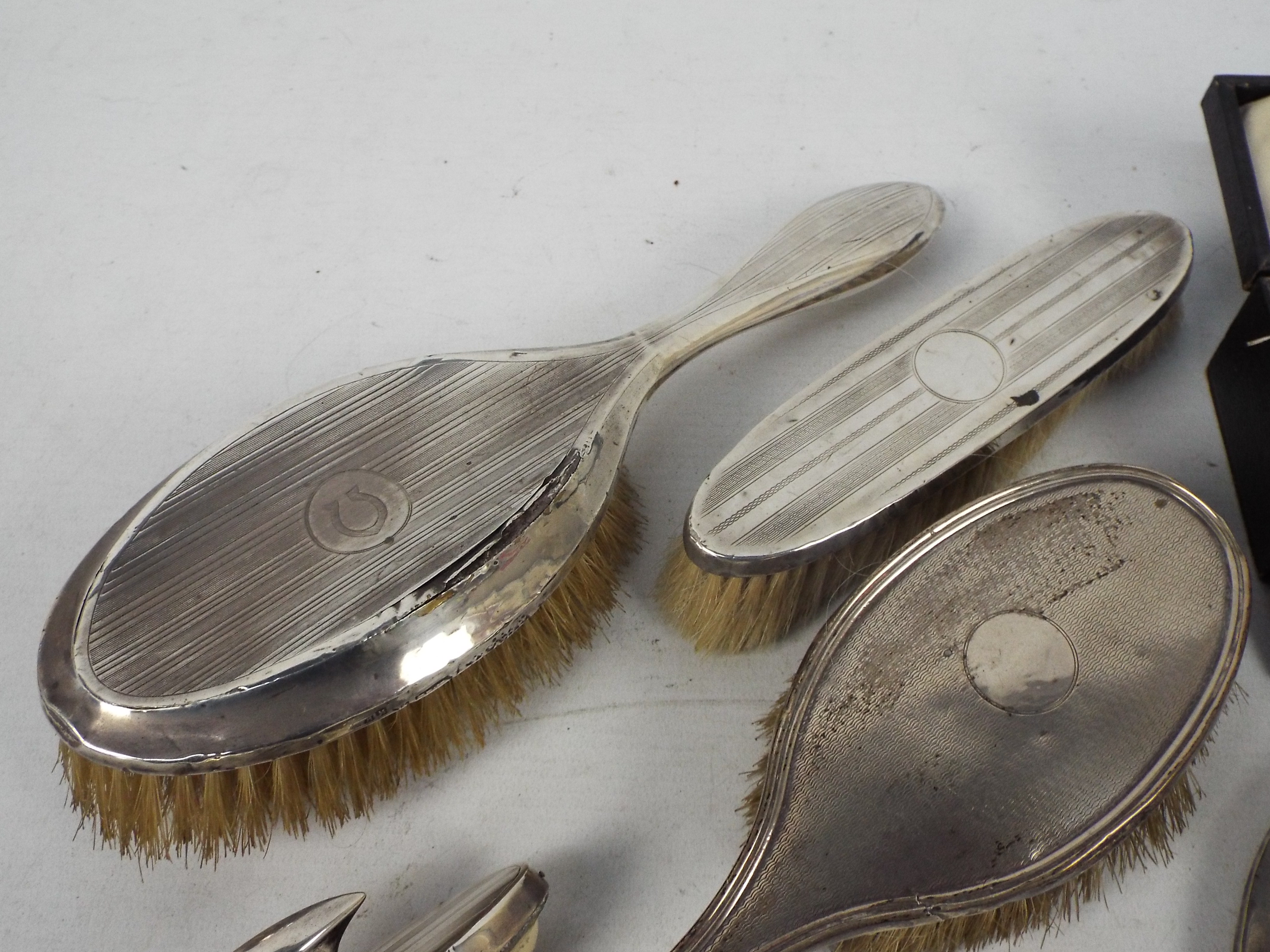 A collection of silver mounted dressing table items, - Image 6 of 8
