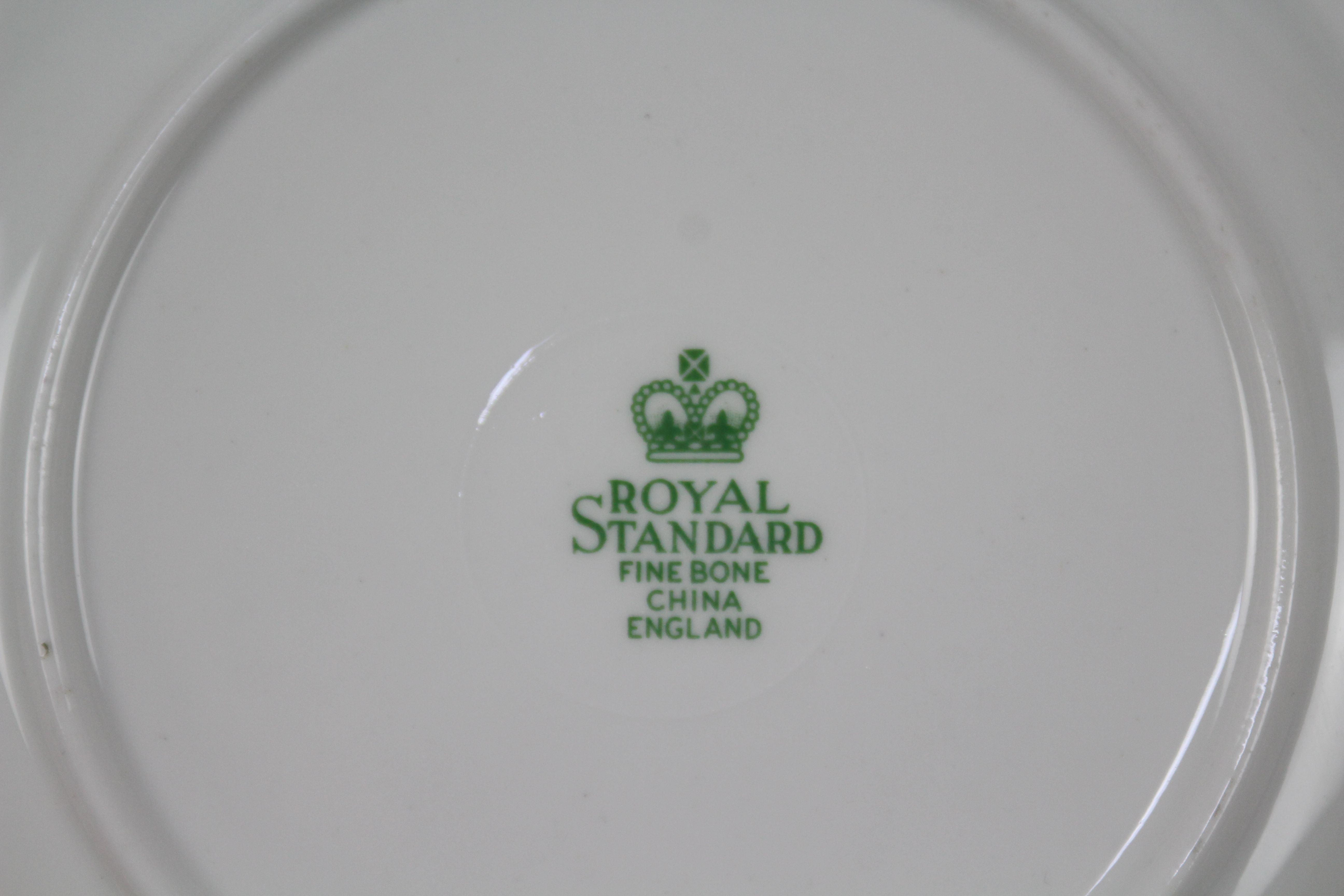 Lot to include Royal Standard teawares, Royal Albert and similar. - Image 4 of 4