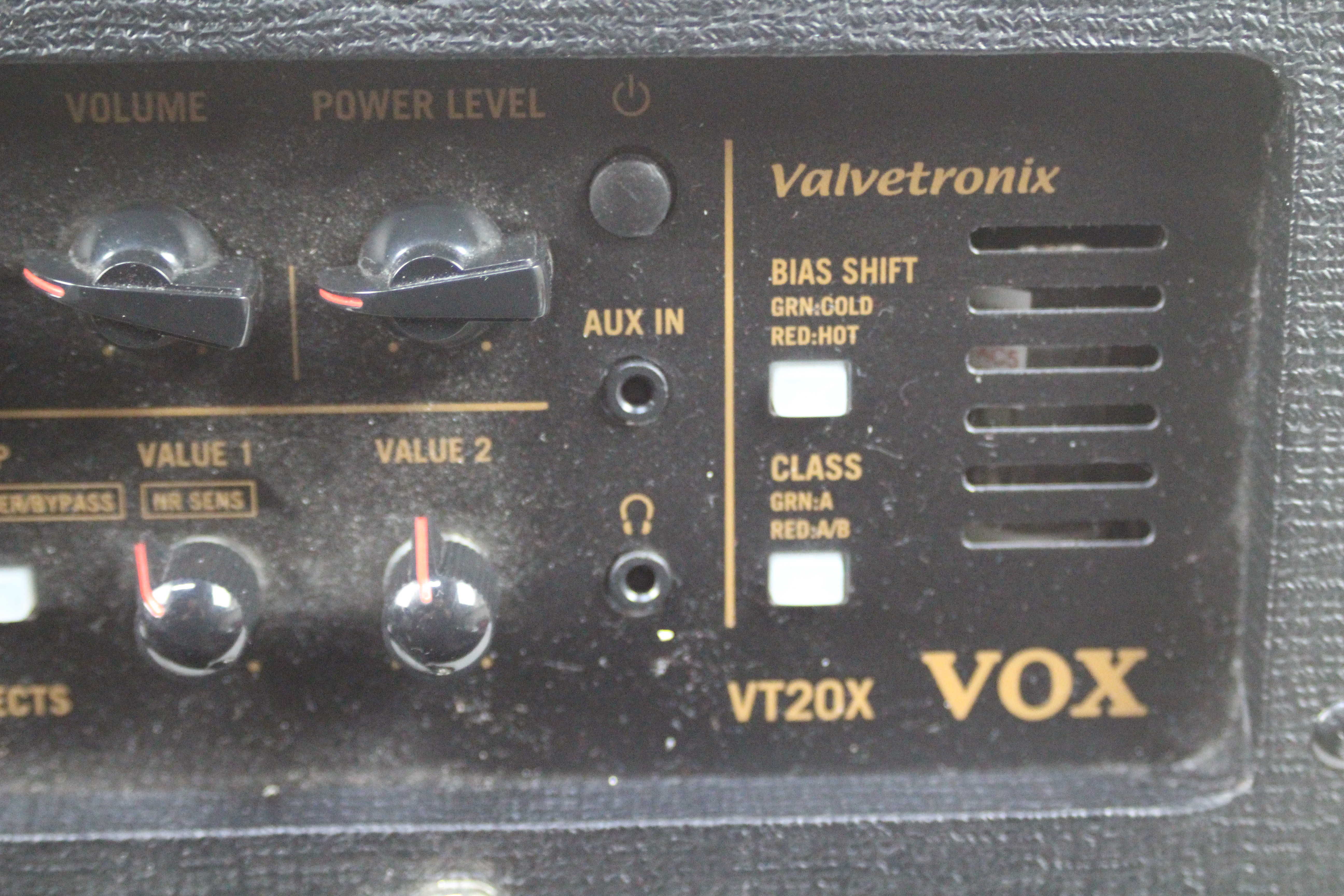 Vox - Valvetronics - Guitar Amplifier. - Image 7 of 10