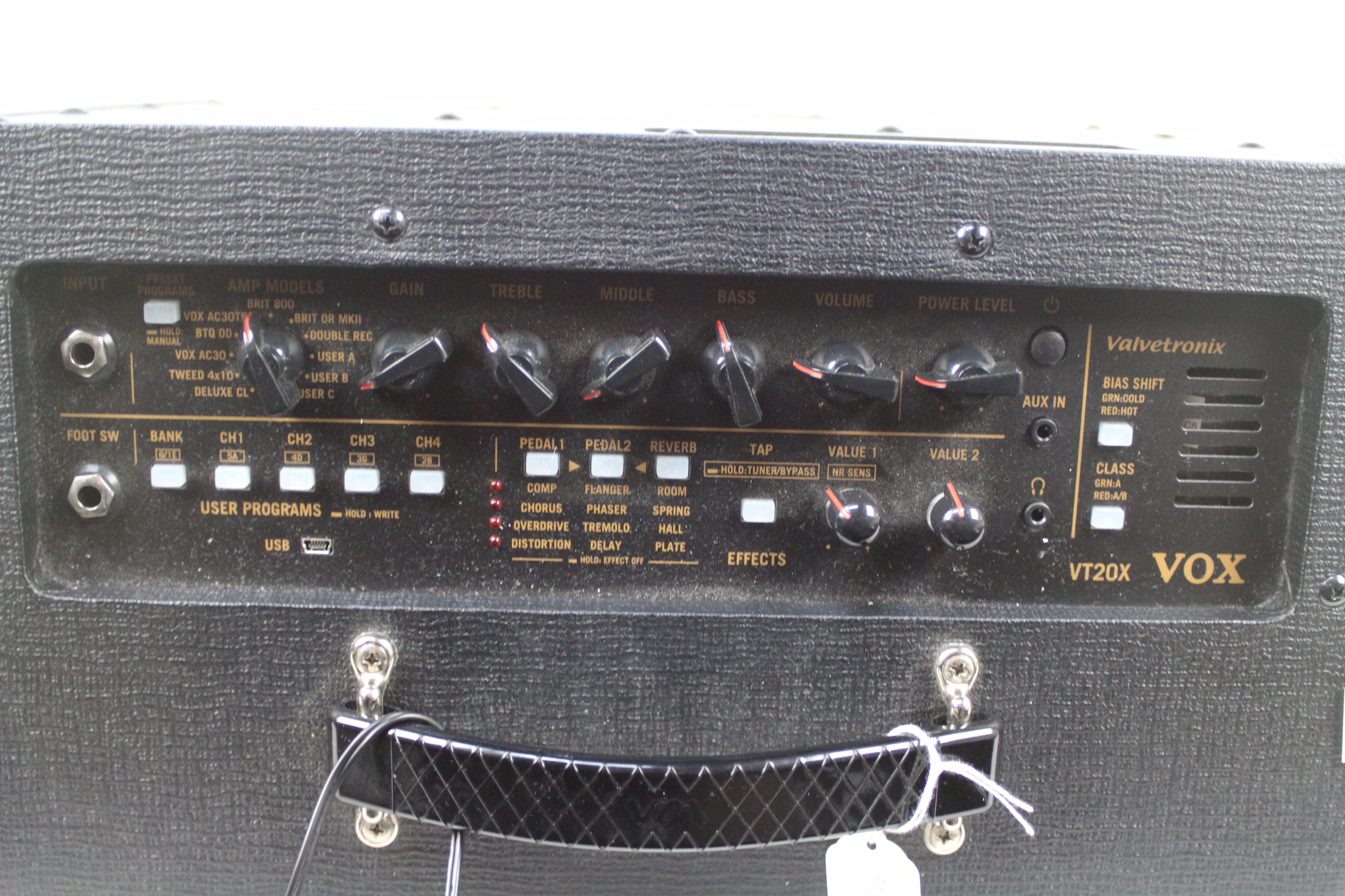 Vox - Valvetronics - Guitar Amplifier. - Image 4 of 10