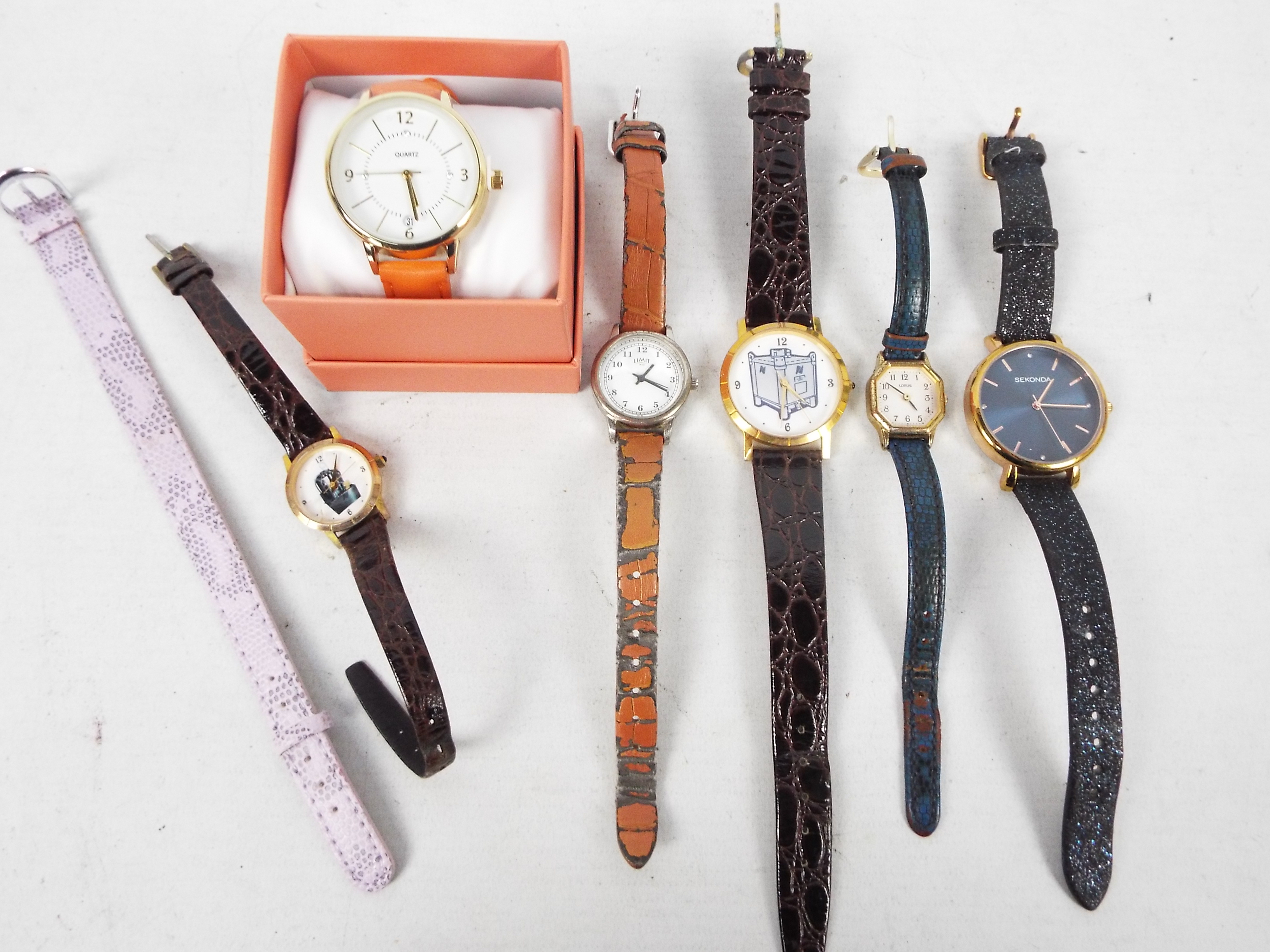 Wrist watches to include Sekonda, Limit, Lorus and similar.