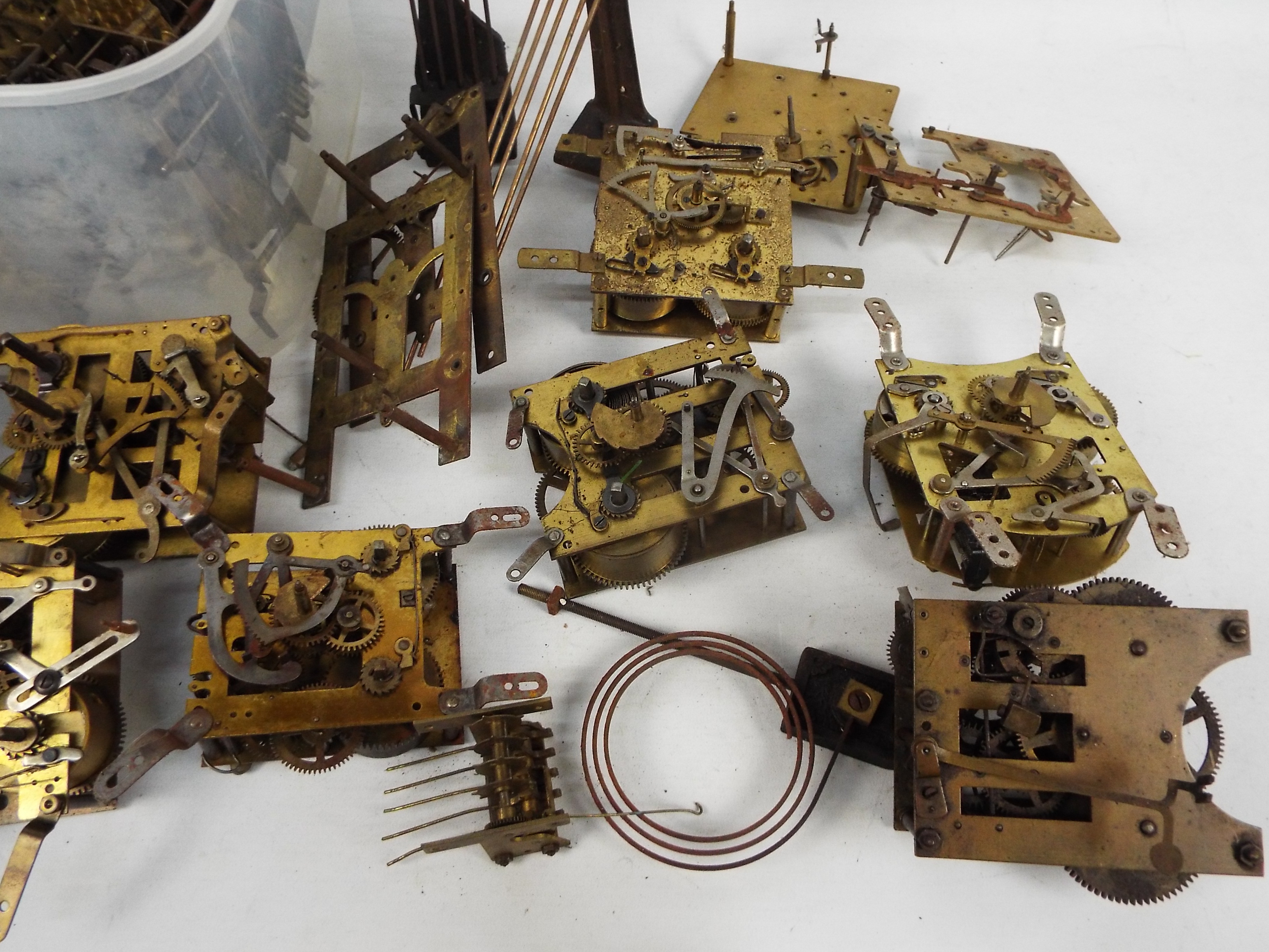 A collection of various clock movements and parts. - Image 3 of 5