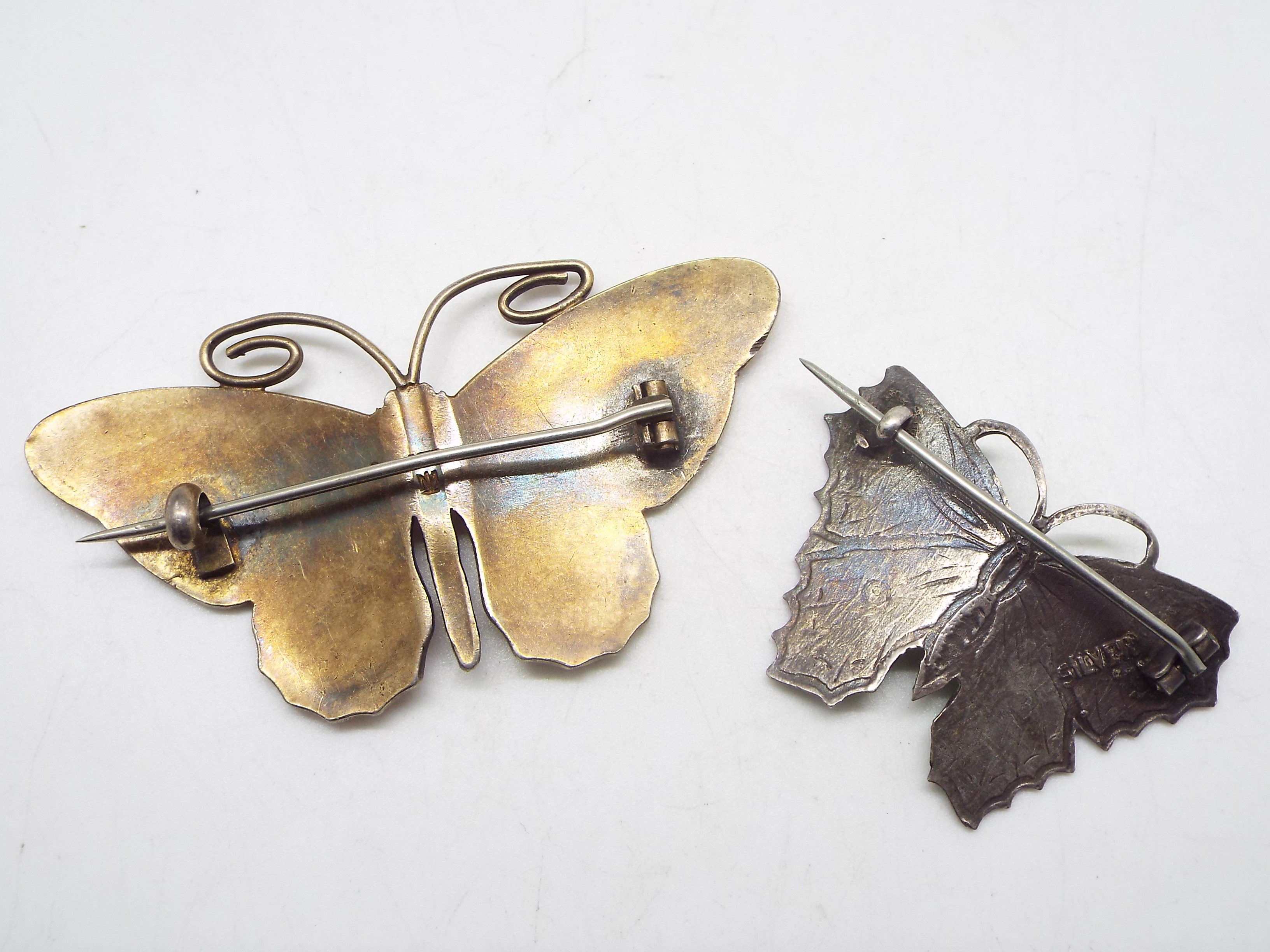 Two enamelled butterfly brooches, one stamped Silver, largest approximately 6 cm (l). - Image 4 of 4