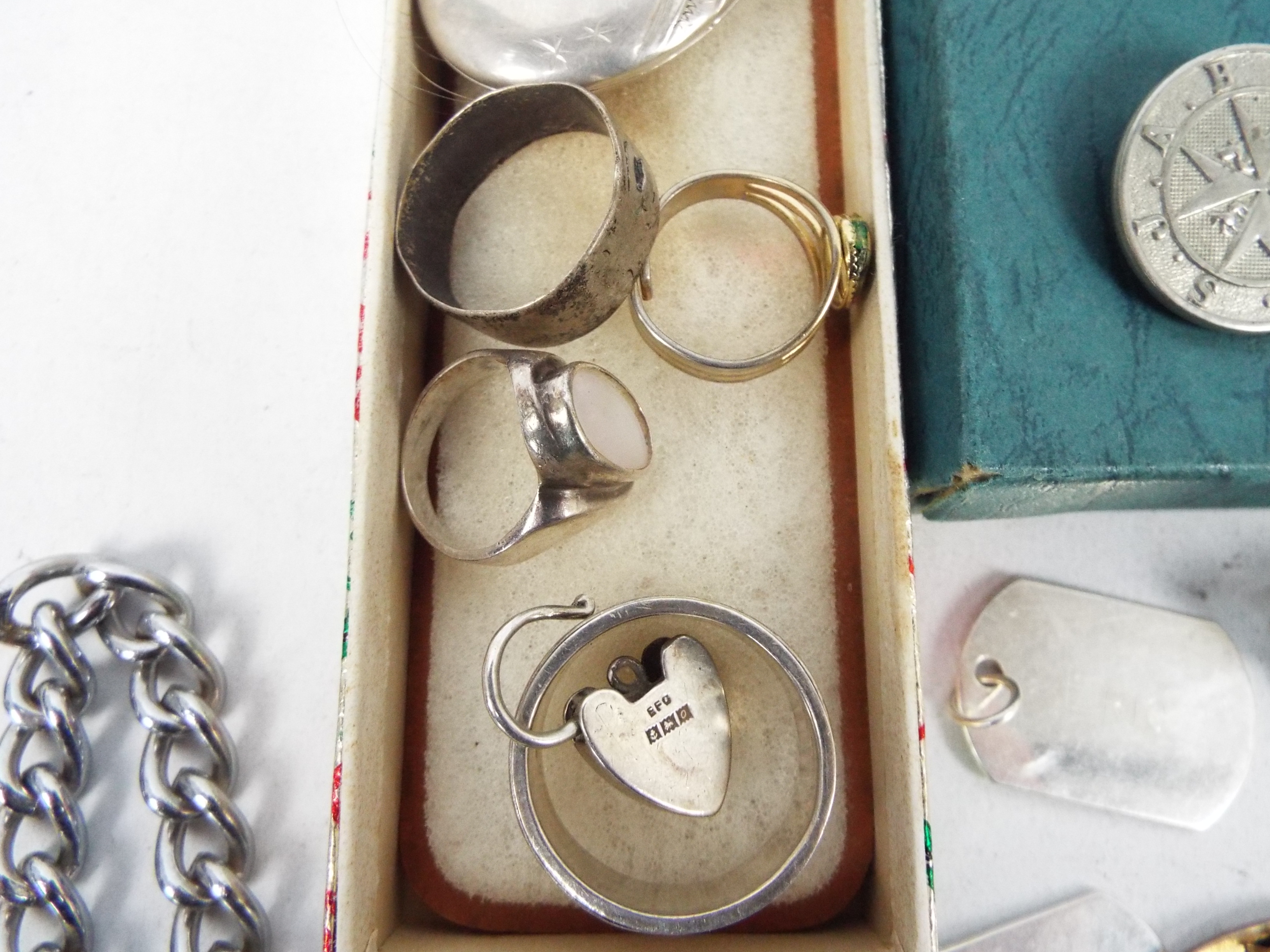 A collection of various costume jewellery with some silver / white metal to include locket, rings, - Image 8 of 9