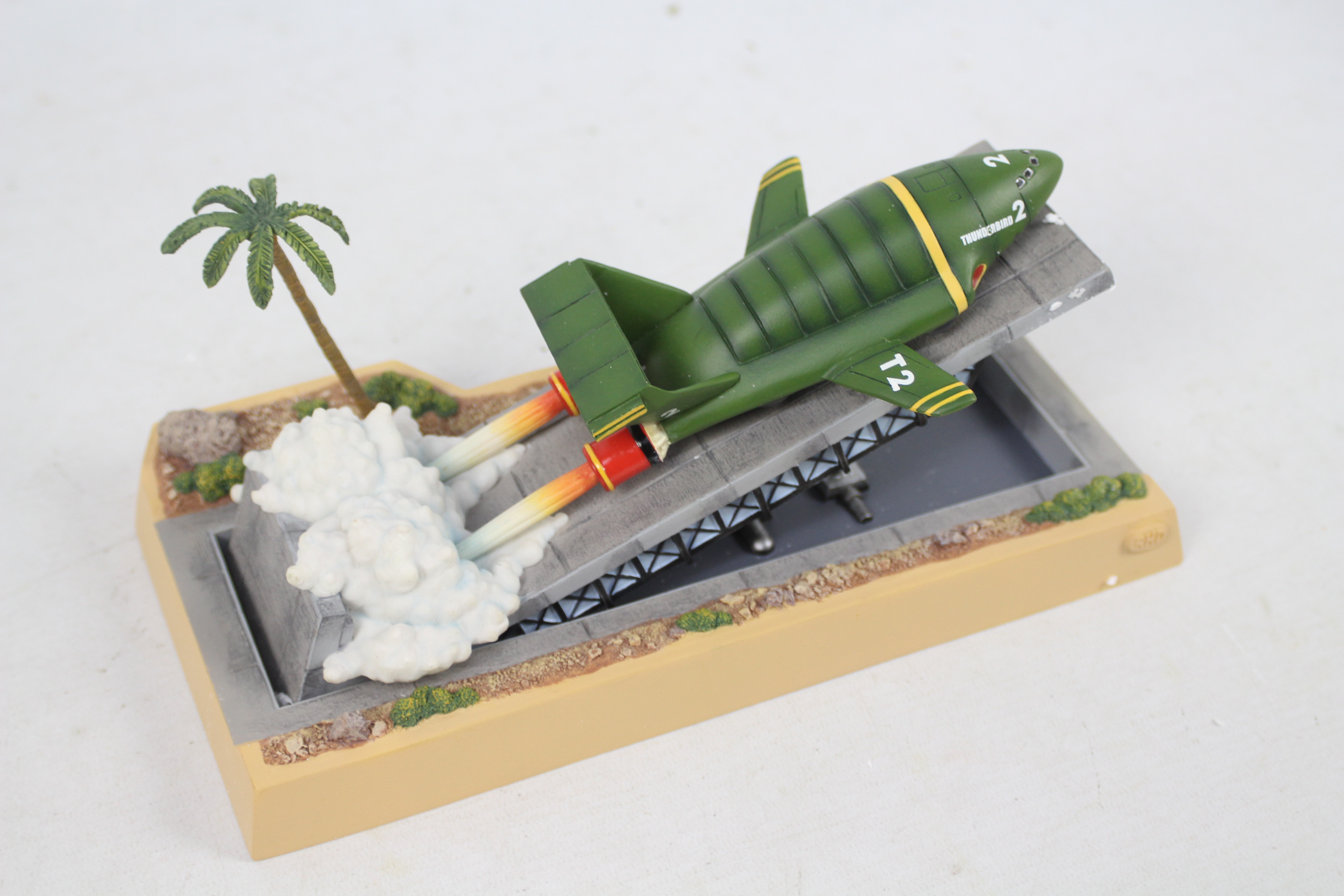 Thunderbirds - A limited edition Robert Harrop model of Thunderbird 2 from the Gerry Anderson show, - Image 2 of 4