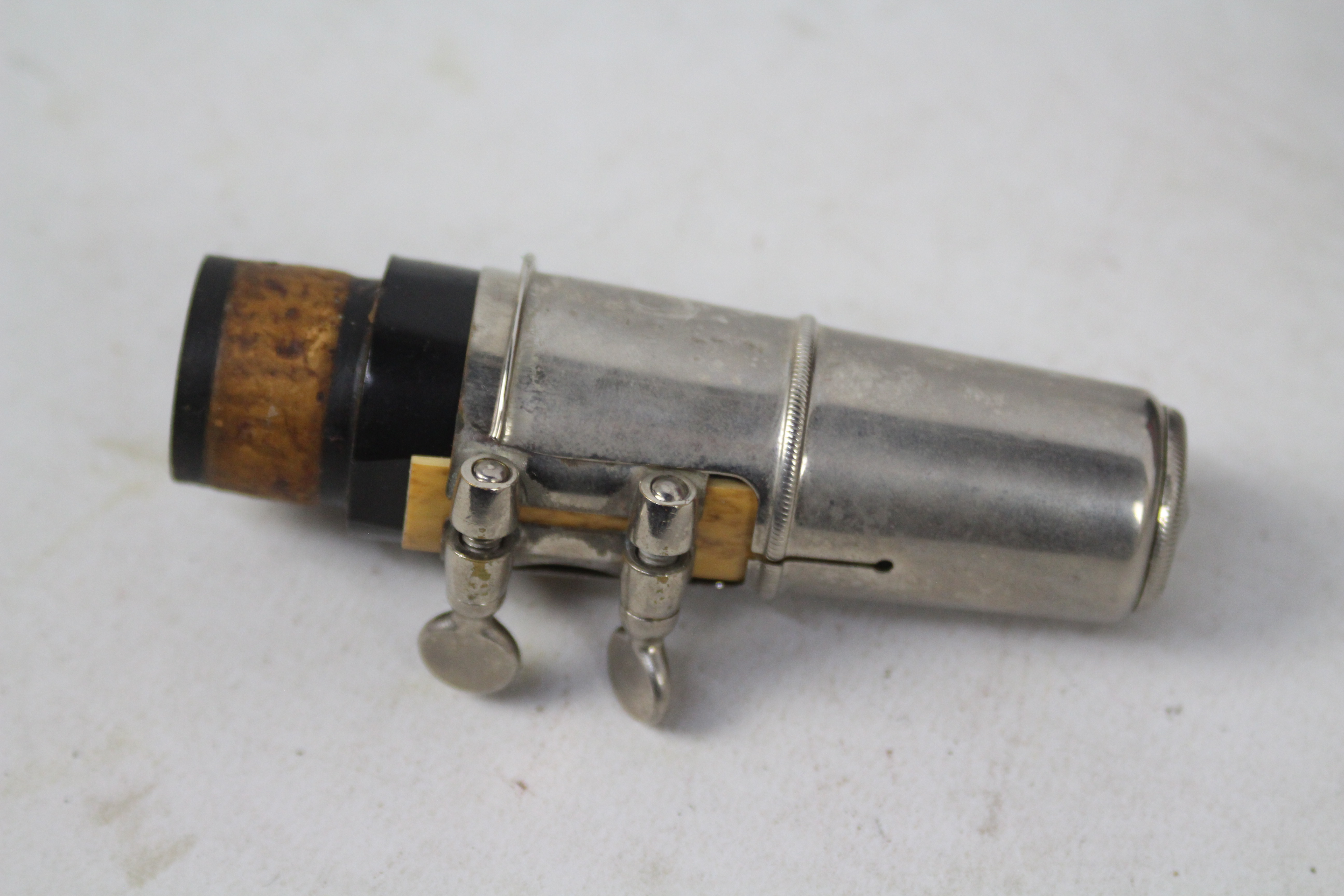 A cased Boosey & Hawkes Regent clarinet, numbered 491572. - Image 5 of 6