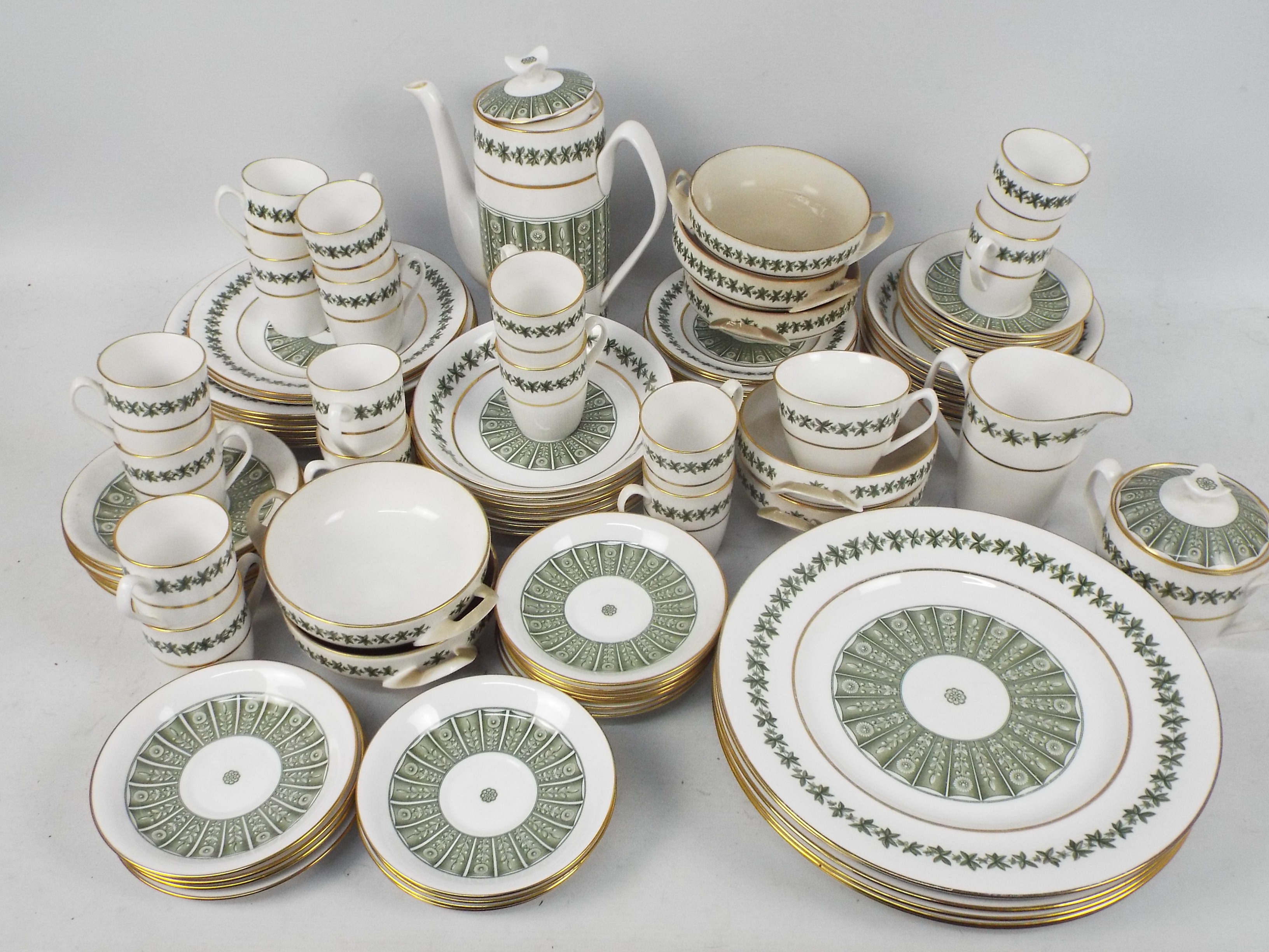 A quantity of Spode Provence pattern dinner and tea wares, approximately 100 pieces.