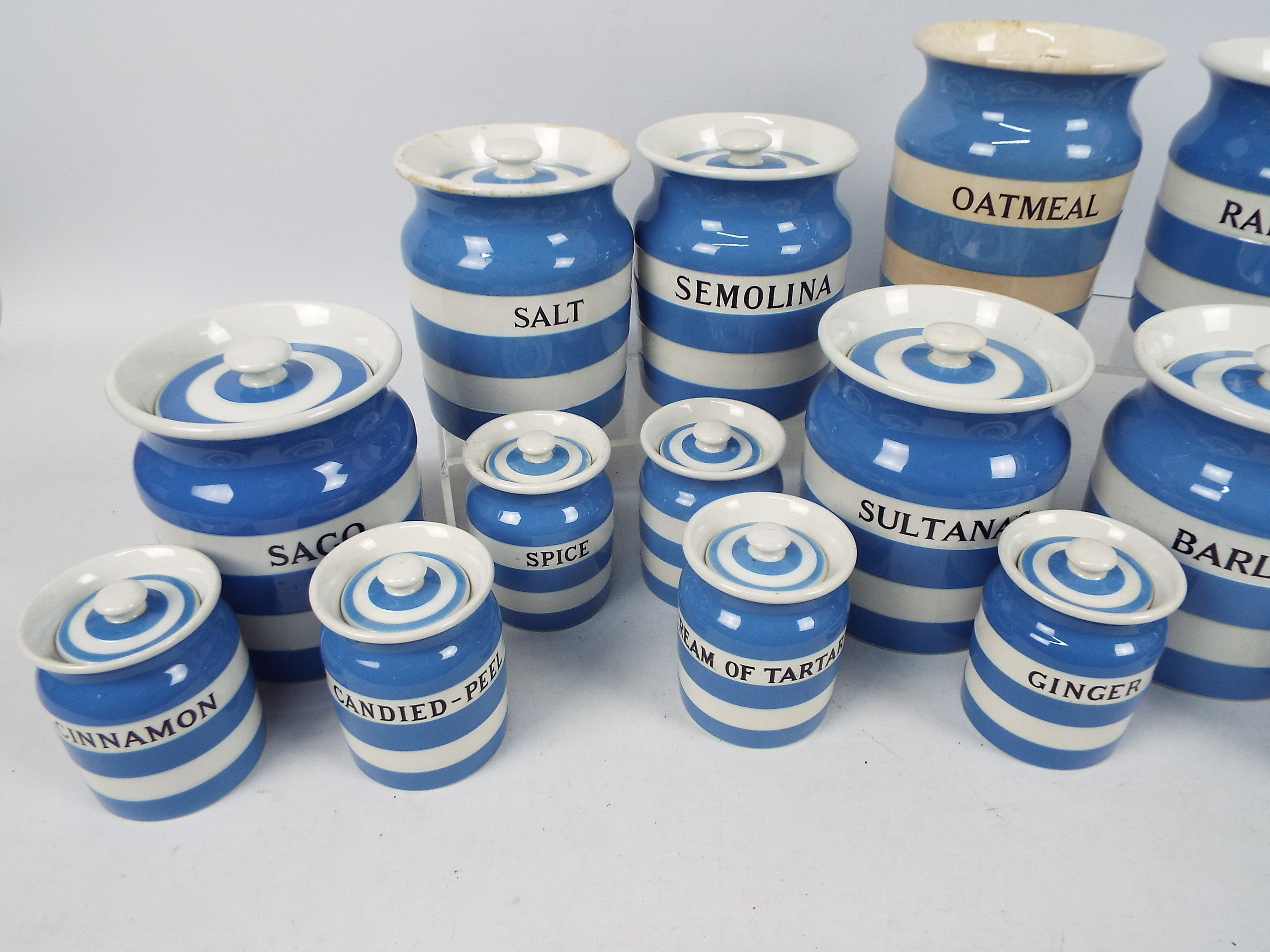 A collection of T G Green Cornish Ware kitchen storage jars, nine 14. - Image 2 of 5