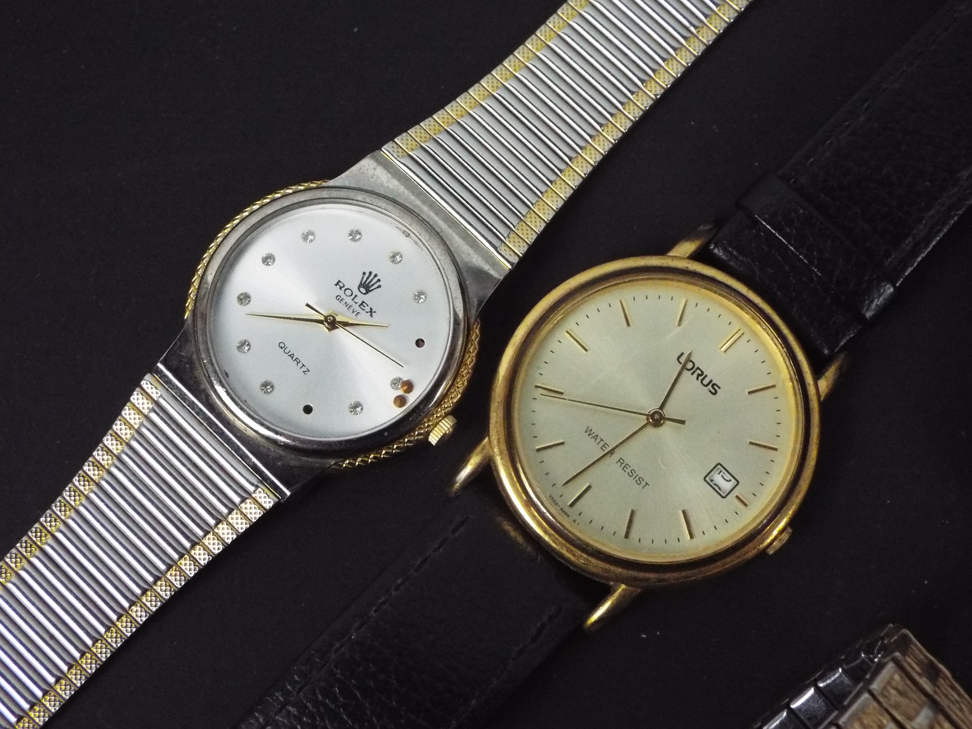A small collection of wrist watches to include one with 9ct gold fronted case, a Rotary and similar. - Image 2 of 4