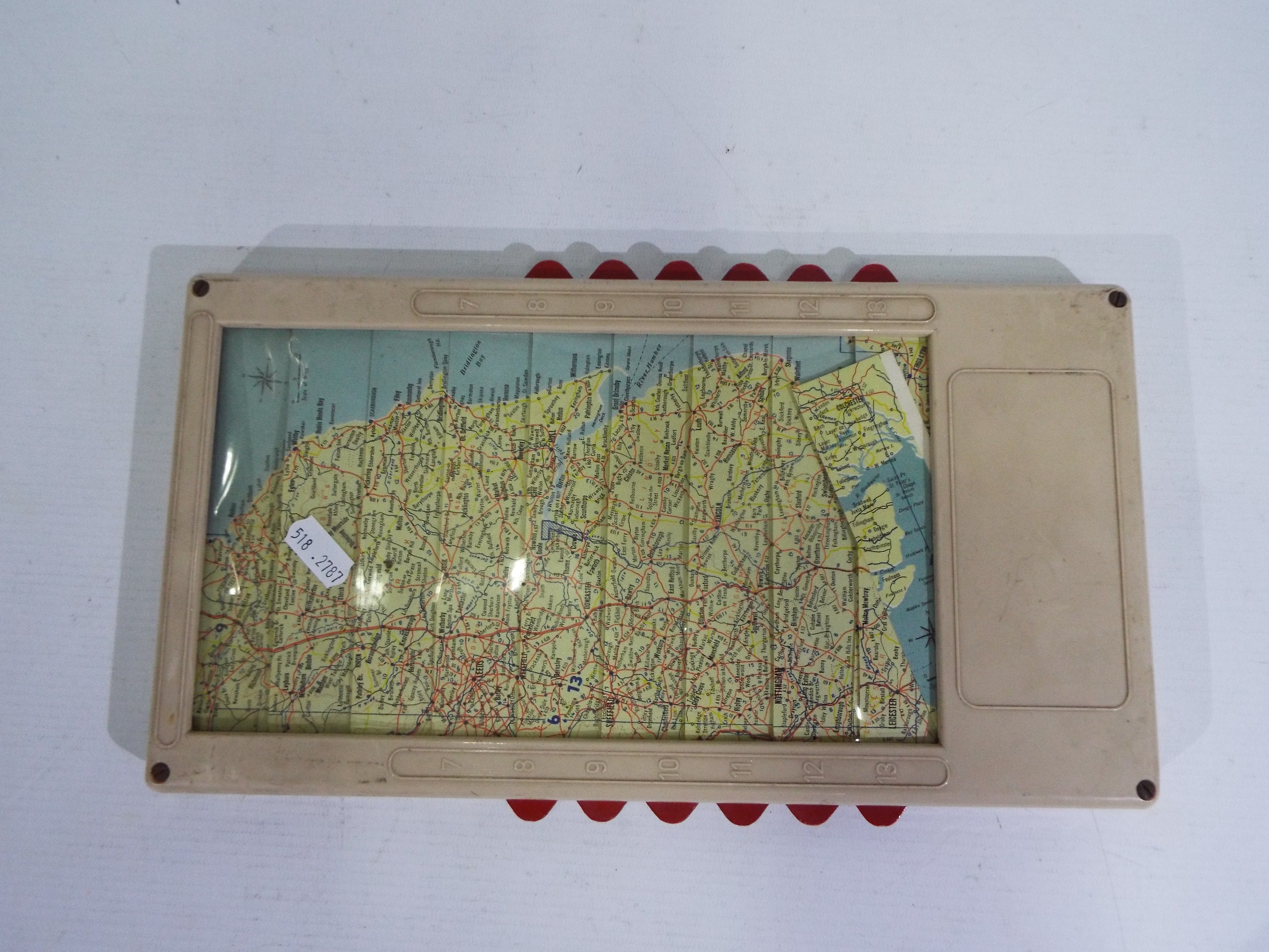 Automobilia - A vintage Auto Mapic type Road Map of Great Britain, AA badge, - Image 9 of 9