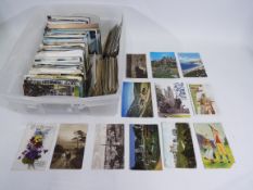 Deltiology - A large quantity of UK and foreign cards,