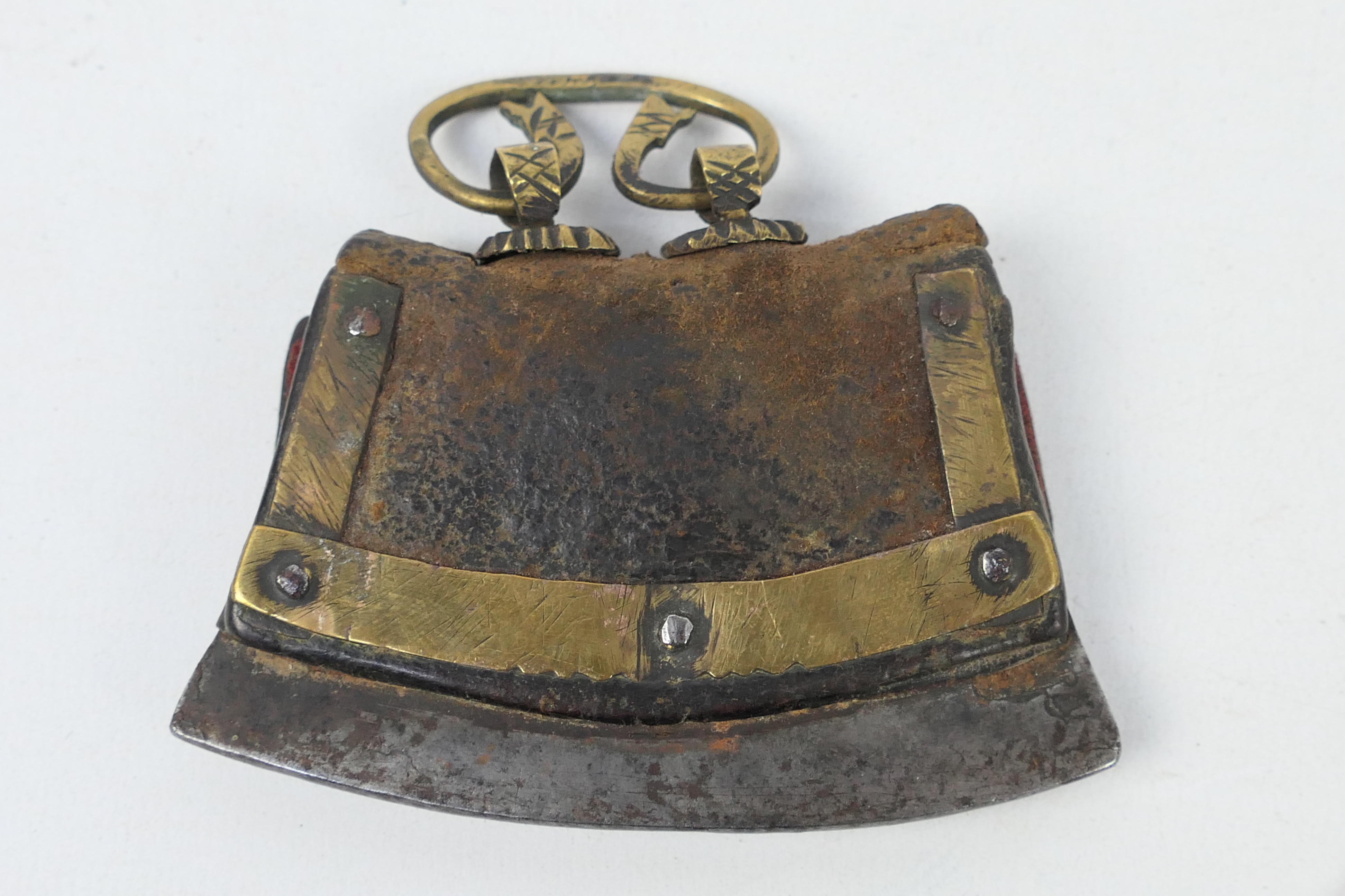 A 19th century Tibetan flint pouch with an arched flint iron to the base, - Image 3 of 4