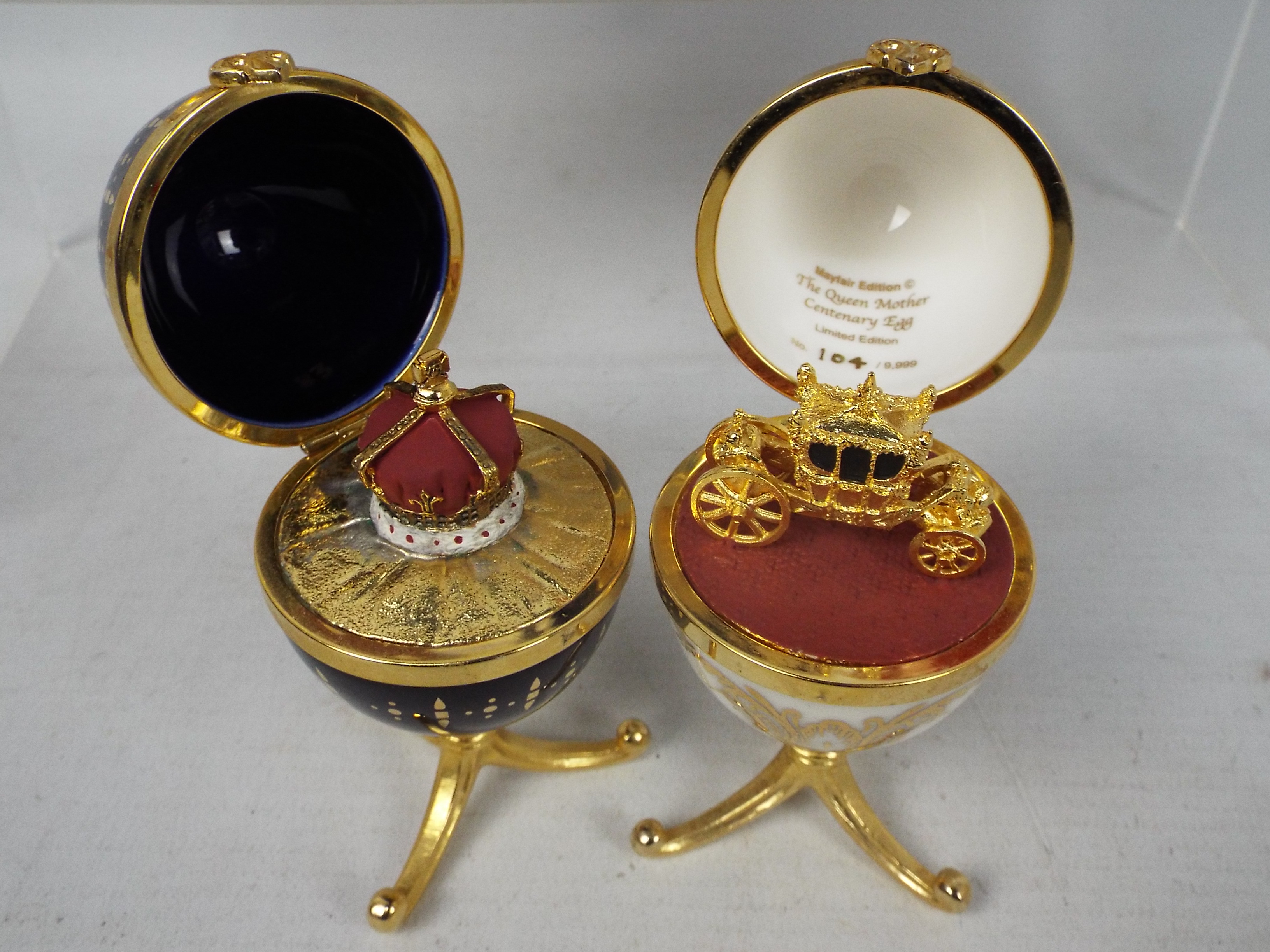 Franklin Mint - Three Franklin Mint House Of Faberge limited edition eggs comprising A King Is Born, - Image 5 of 6