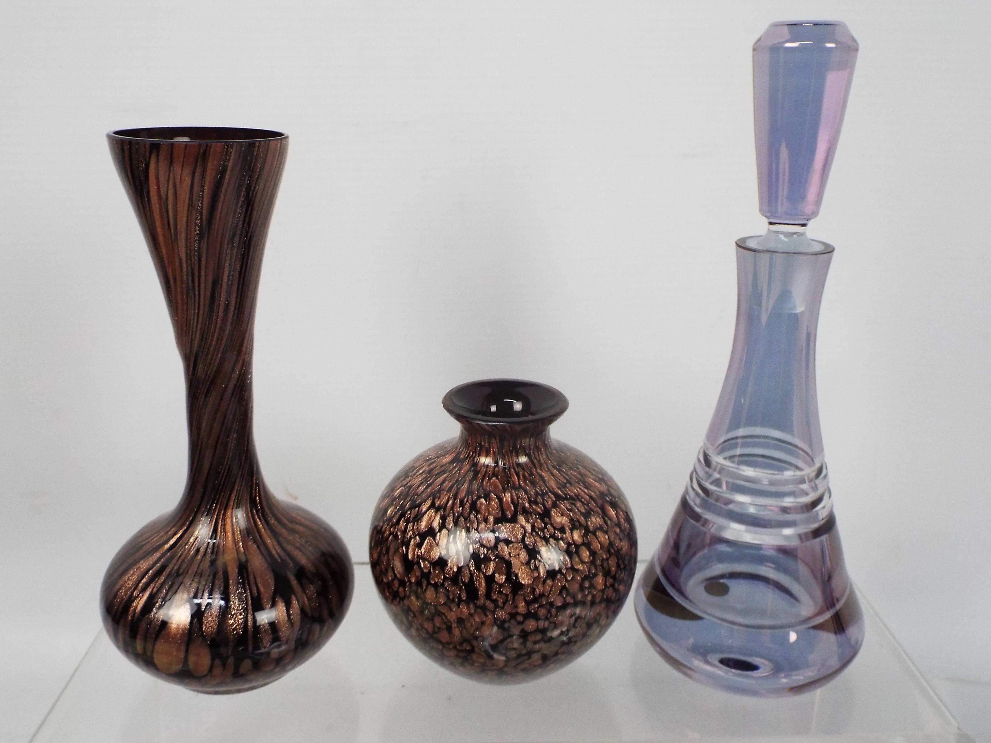 A collection of ceramics and glassware to include a lavender glass scent bottle, - Image 2 of 6
