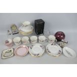 A collection of Royal Albert Horizons Star Flower tea wares,