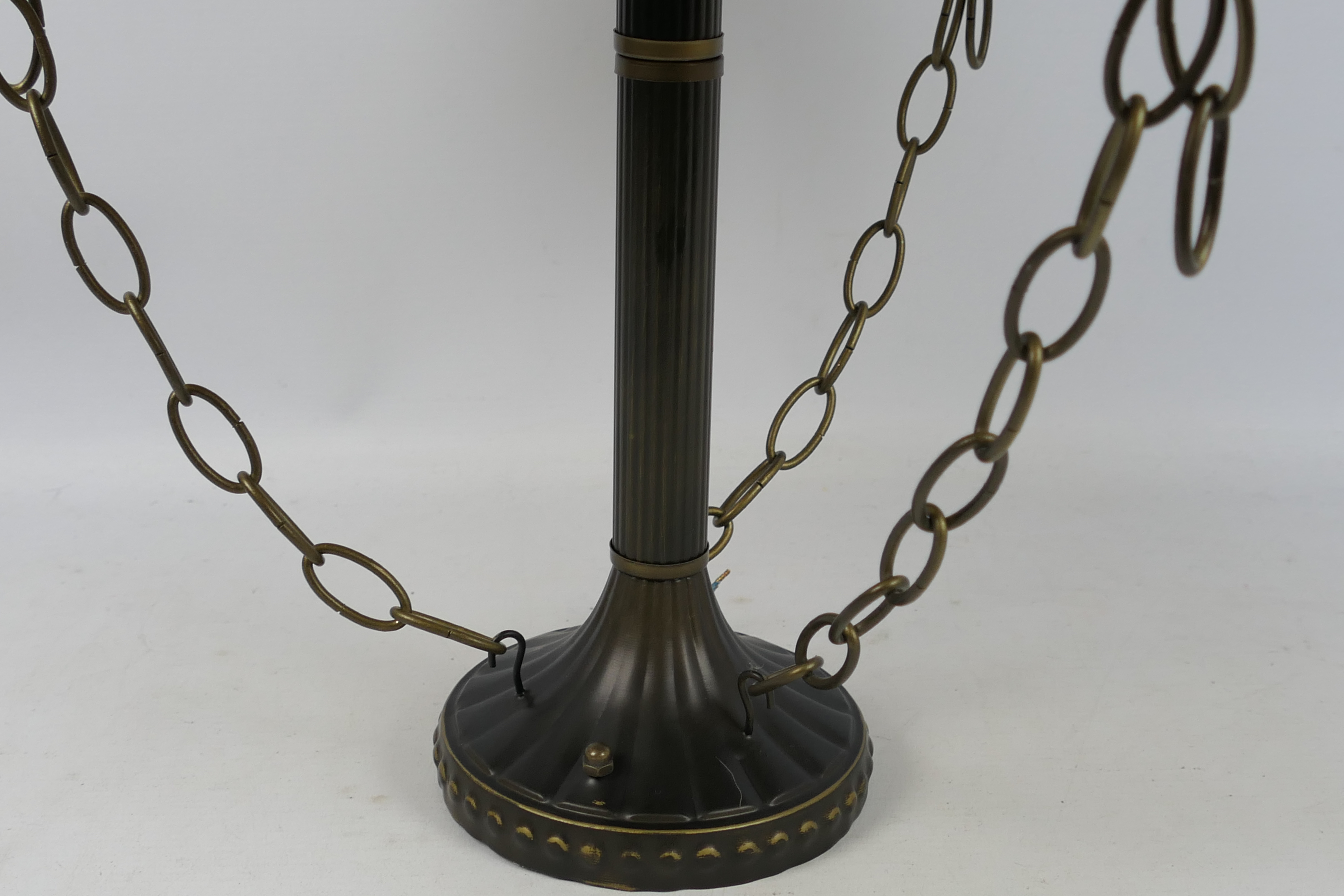 A good quality decorative Tiffany style ceiling light, approximately 52 cm (l). - Image 3 of 4
