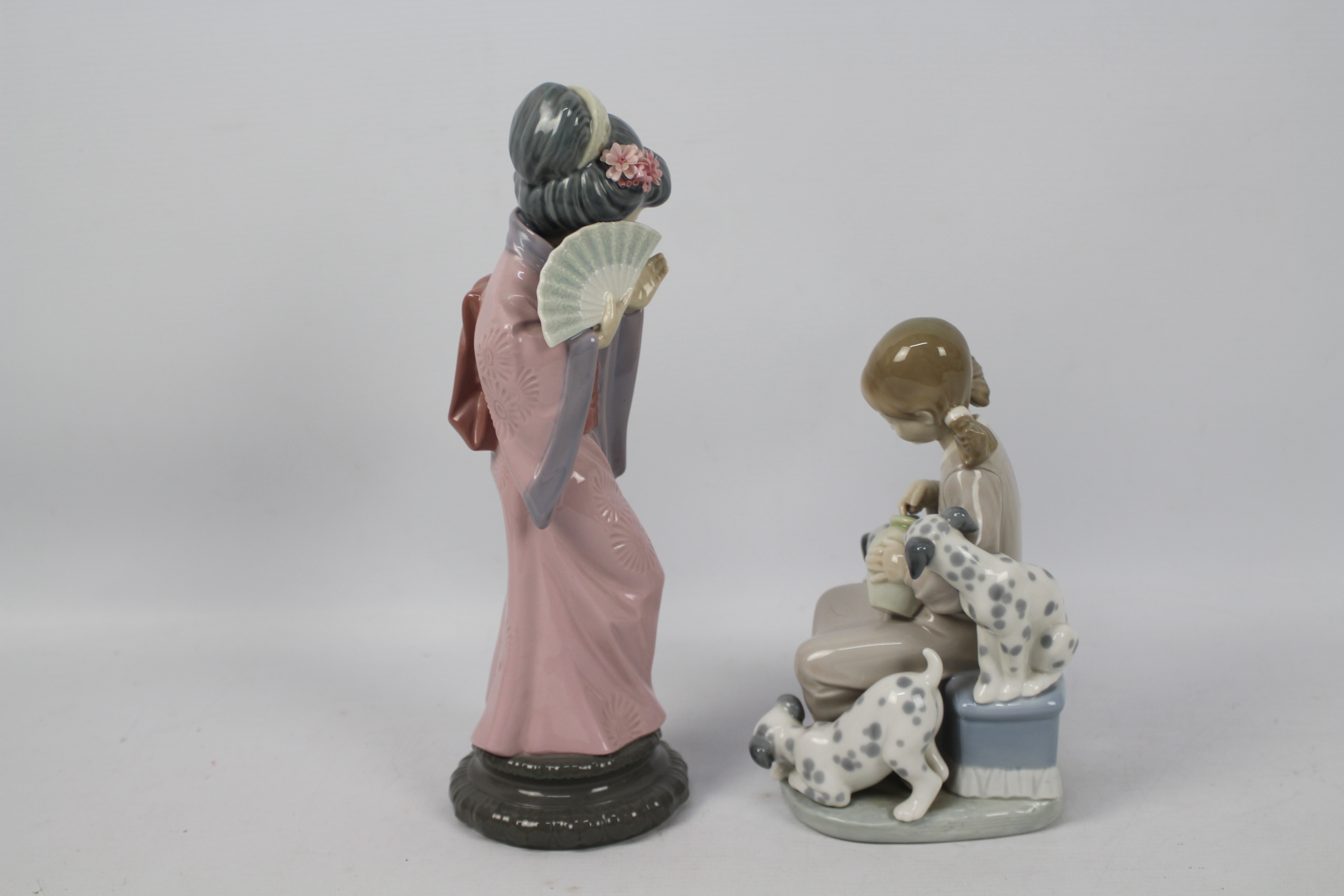 Lladro - Two figures / groups comprising # 4990 Chrysanthemum and # 1248 The Sweet Mouthed, - Image 4 of 8