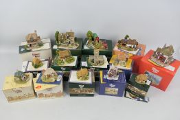 Fourteen boxed Lilliput Lane models to include Traveller's Rest, Cowslip Cottage,