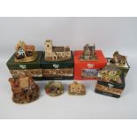 Lilliput Lane - Eight models, predominantly boxed to include Gullivers Pantry # L2427,