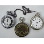 A British military, World War Two (WW2 / WWII) GSTP pocket watch, case numbered 193267,