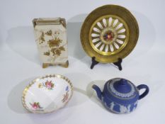 A small collection of ceramics to include an Aynsley cabinet plate with gilt and floral decoration,