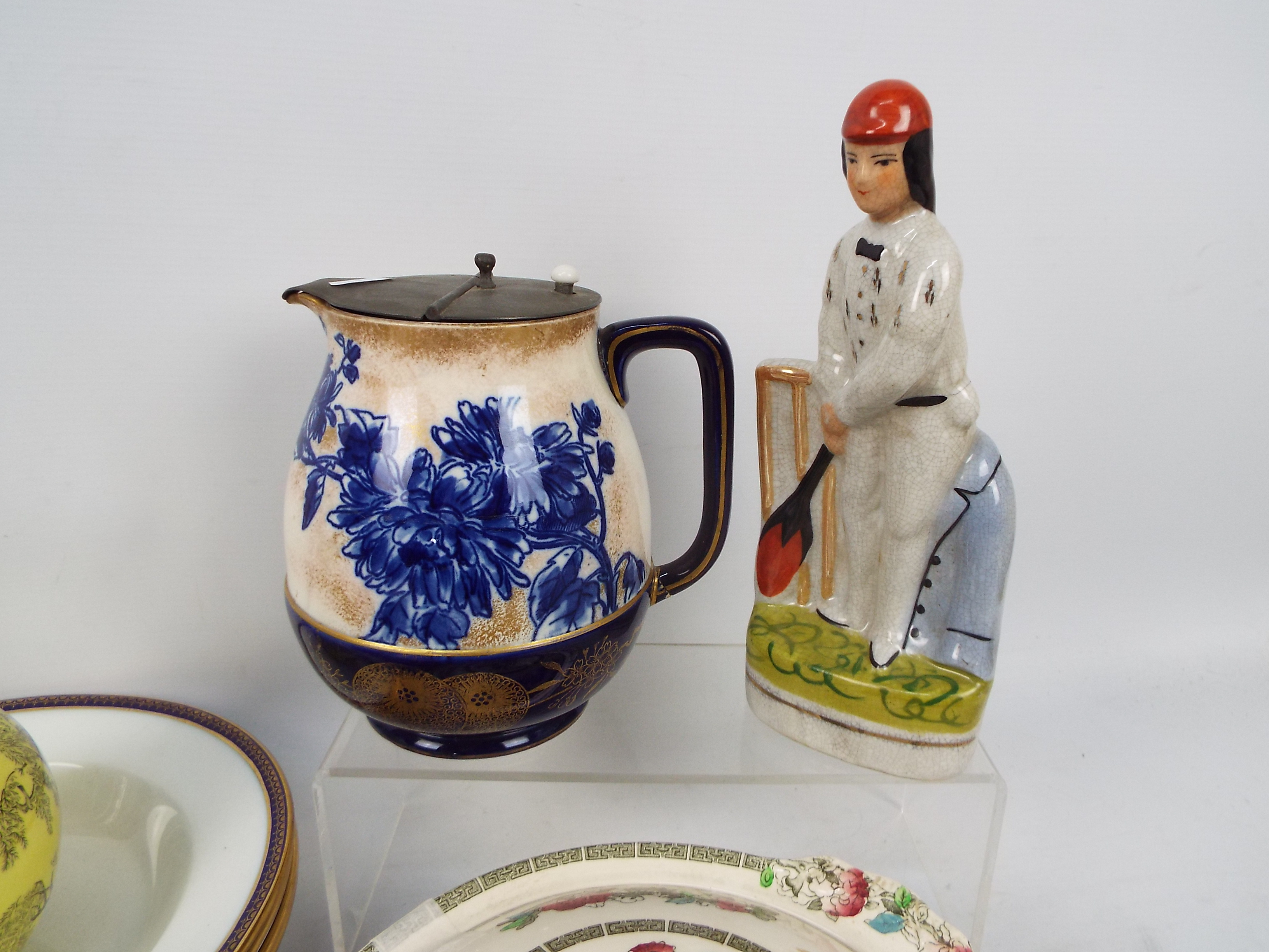 Ceramics to include Wedgwood Willow pattern tureens, Copeland Late Spode dishes, - Image 2 of 7