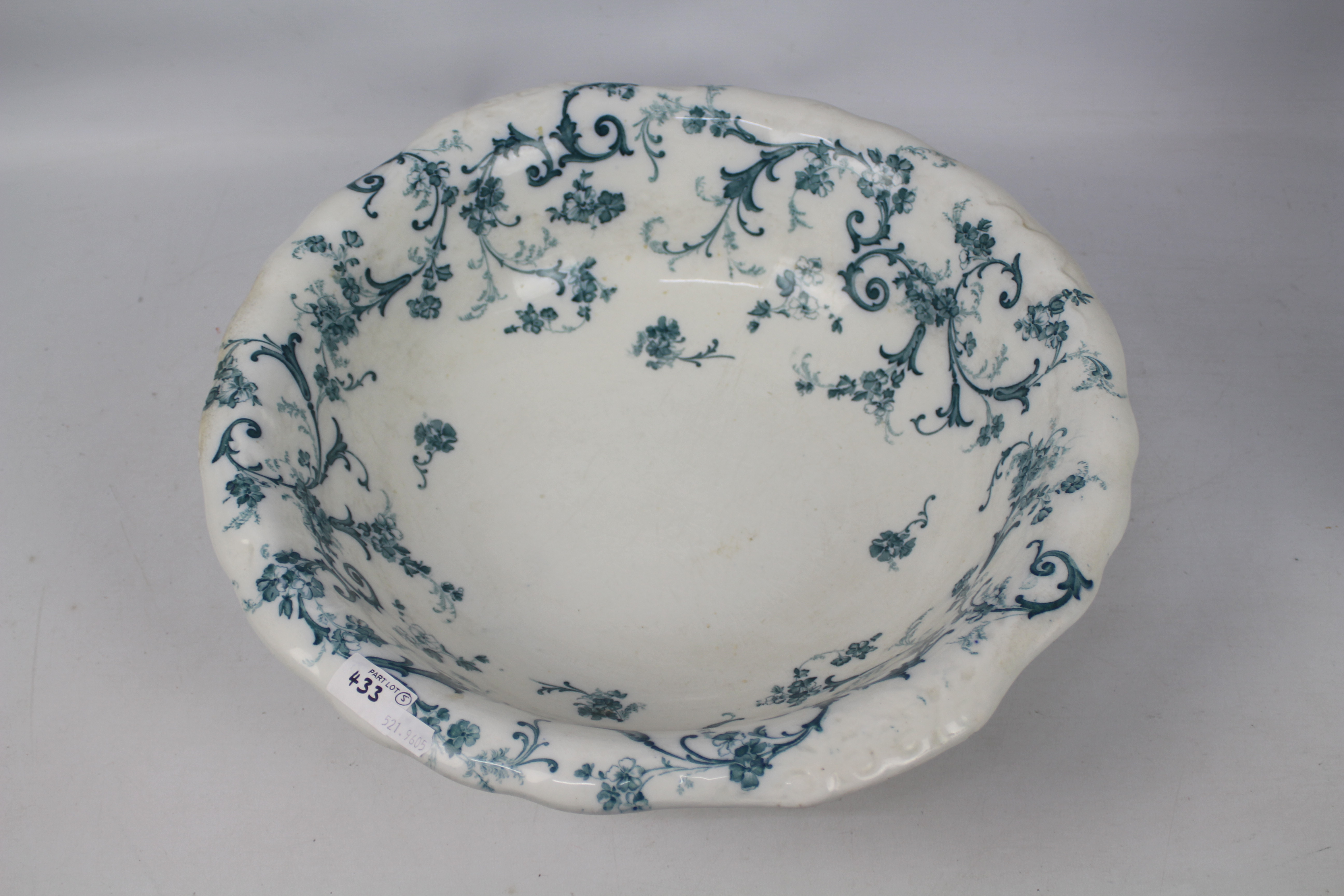 A Ridgways Gainsborough pattern wash bowl and jug together with three cabinet plates, - Image 7 of 13
