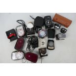 Photography - A collection of vintage light meters to include two Weston Master V,